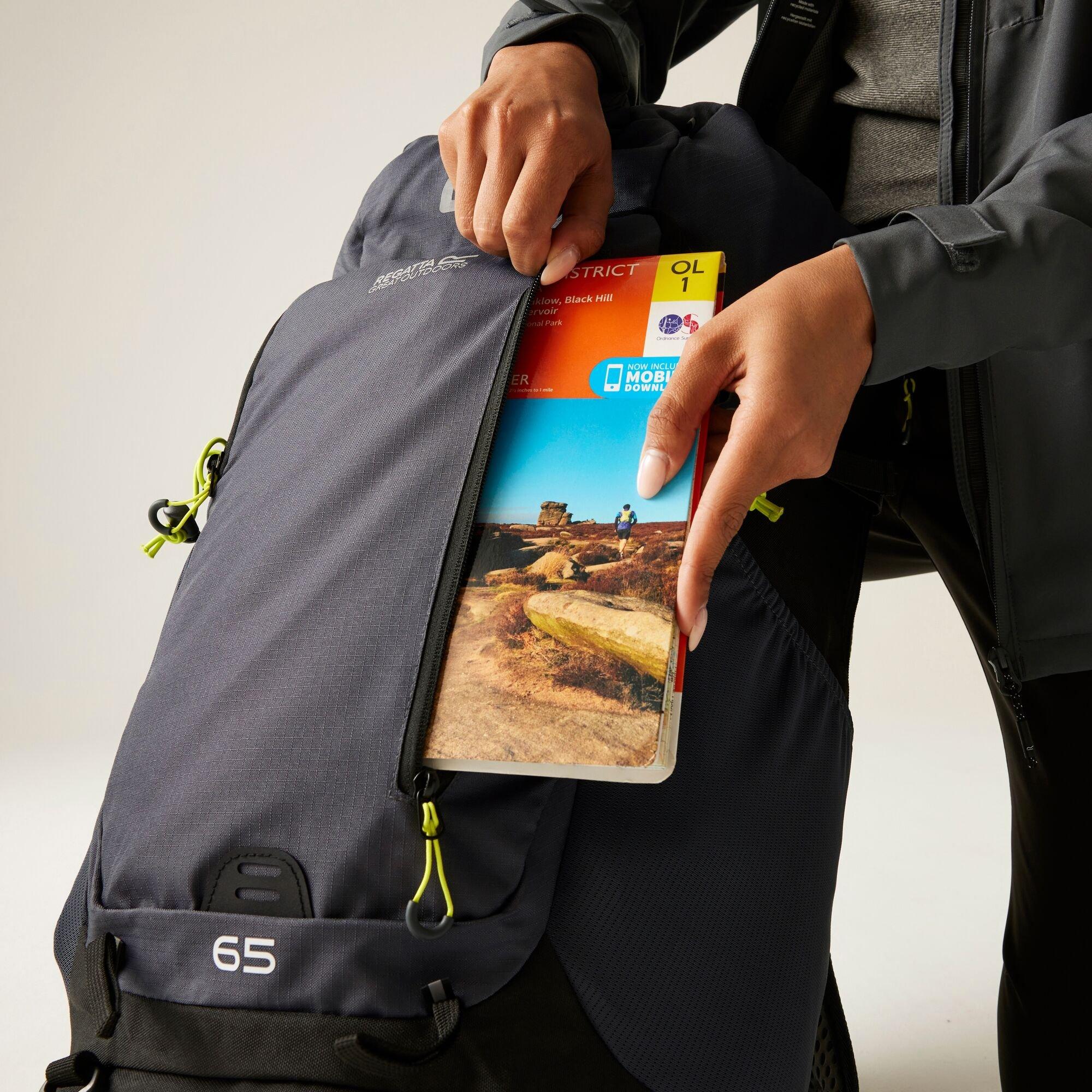 Black/Sealgr - Regatta - Highton II 65L - 9