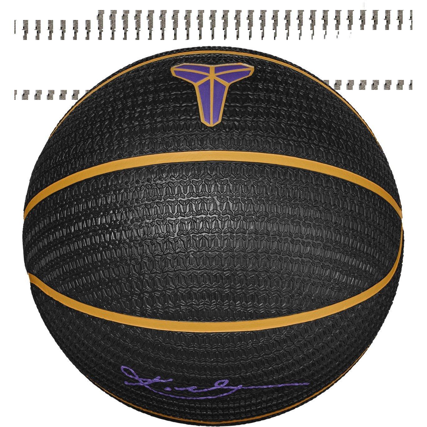 Nike  Signature Playground - K Bryant - size 7