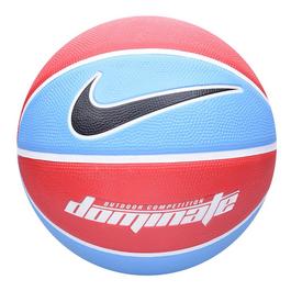 Nike Dominate 8 Panelled Basketball
