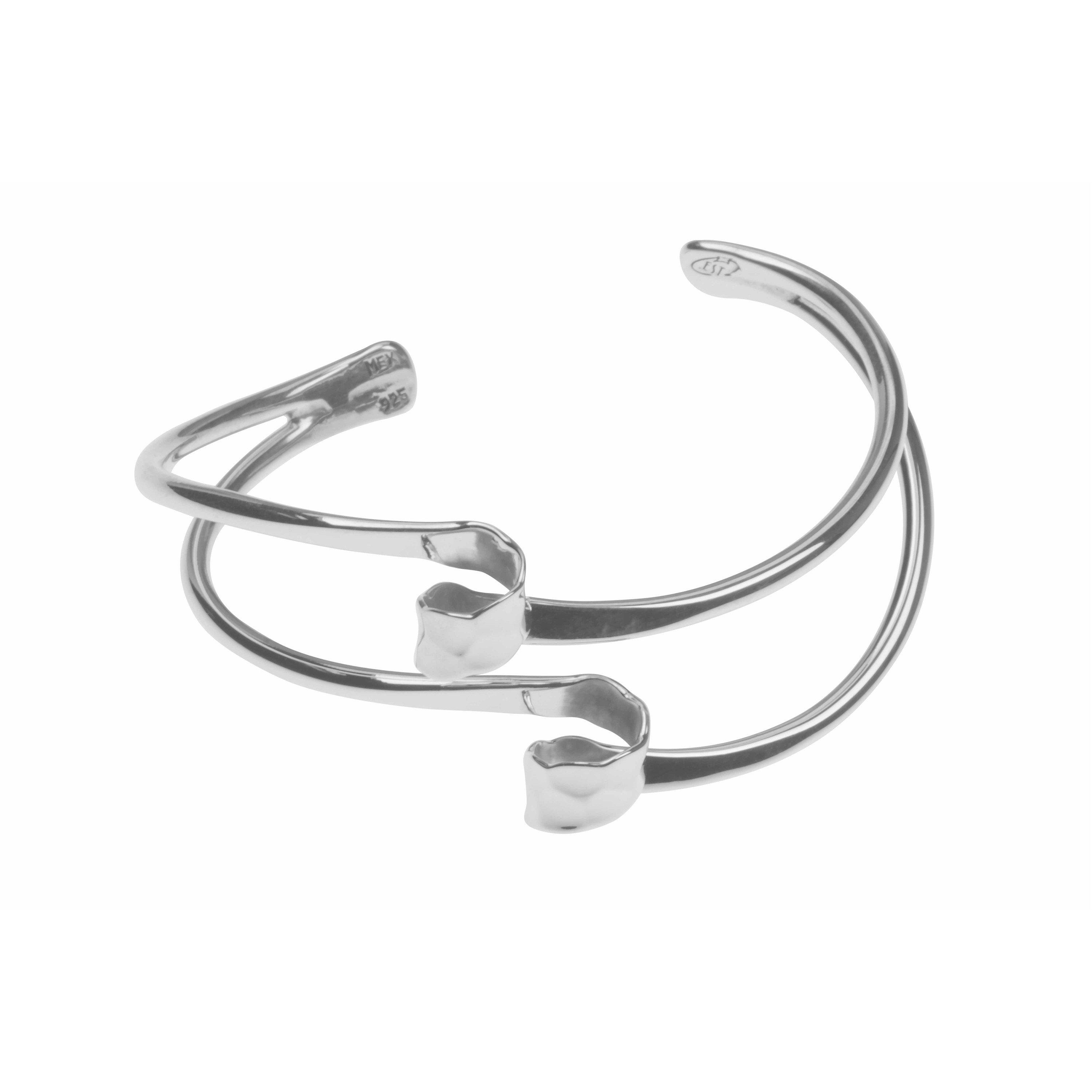 Silver - Tianguis Jackson - Women's Curled Stud Earrings