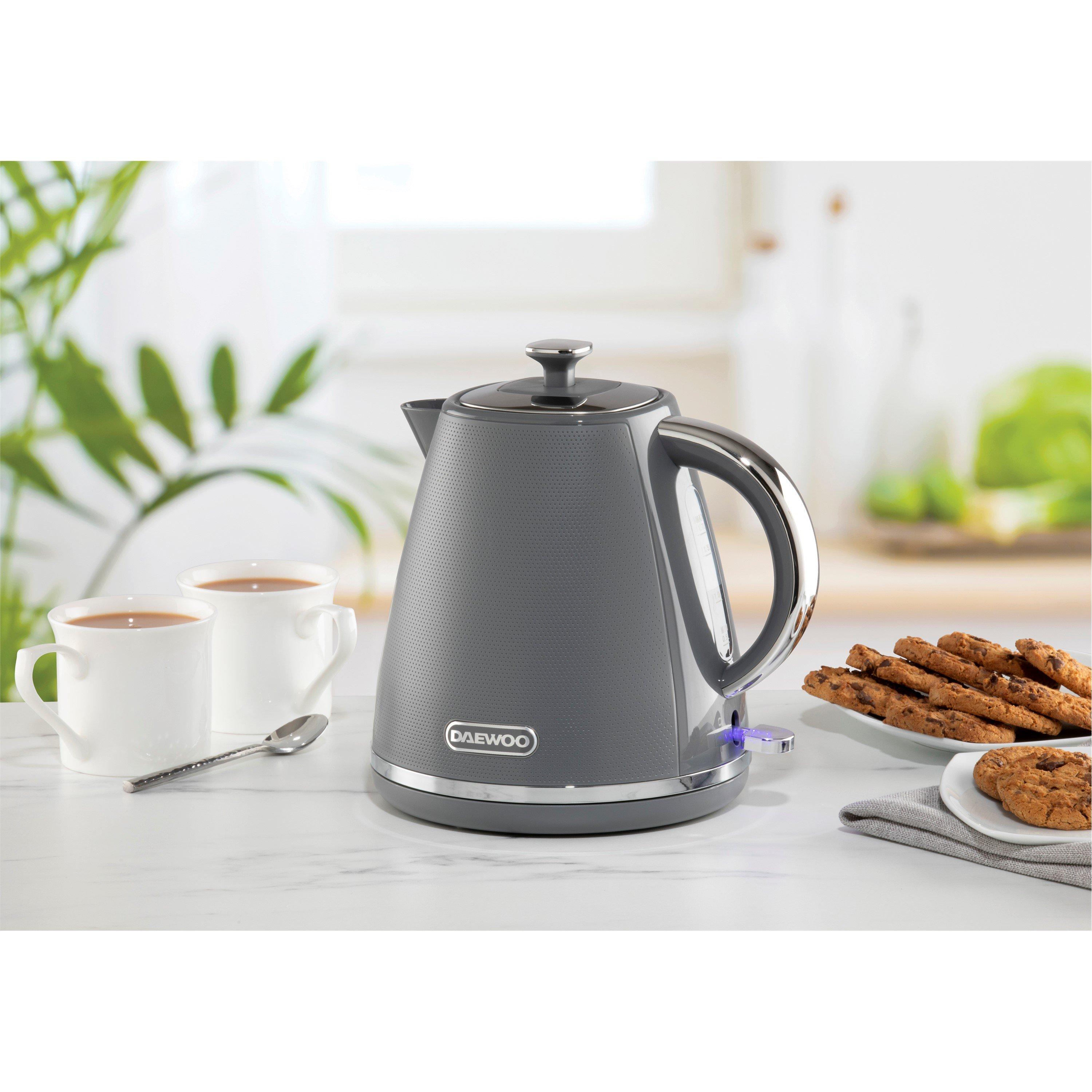Grey - Daewoo Electricals - STIRLING 1.7L 3KW PYRAMID KETTLE GREY - 2