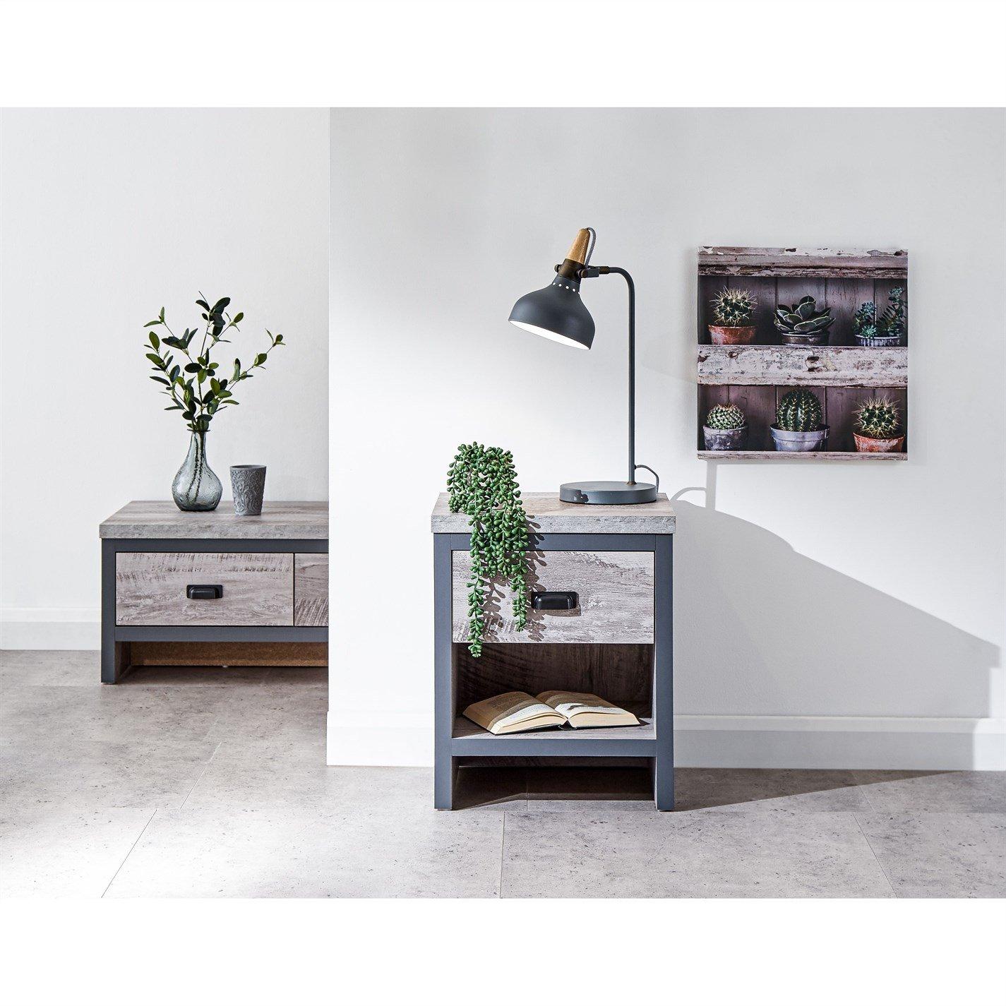 Gfw Boston Lamp Table In Grey