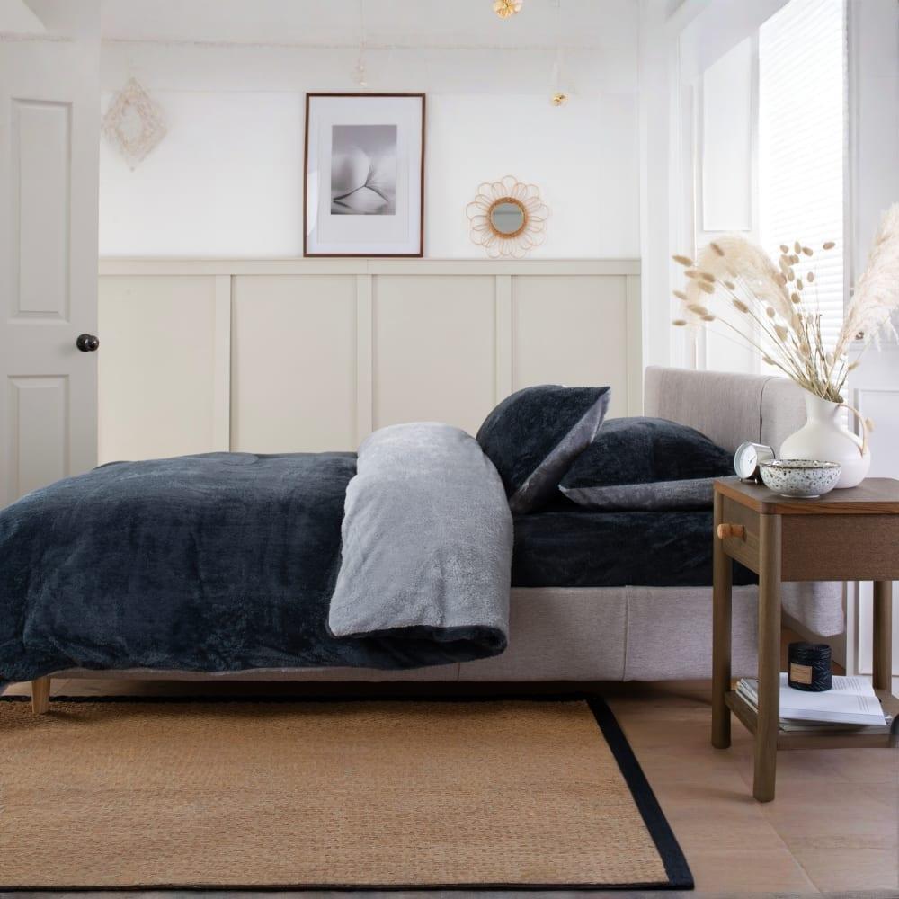 Charcoal - The Lyndon Company - Fitted Flat and Fitted Sheets - 3