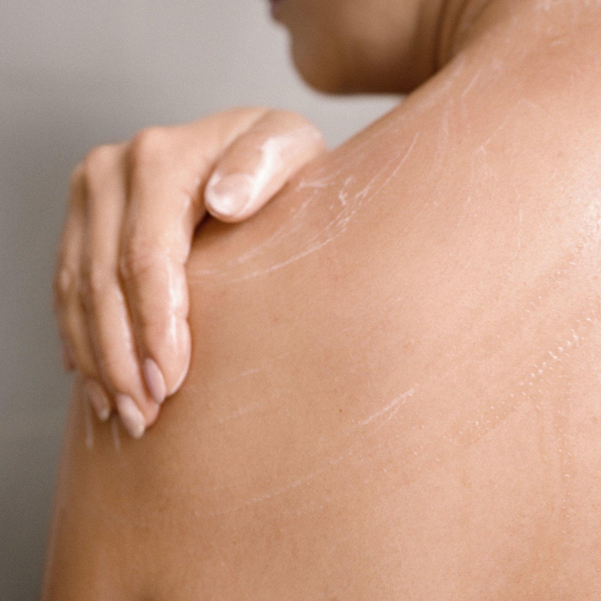 Clear - FRESH - Fresh Sugar Lychee Body and Hand Wash 300ml - 6