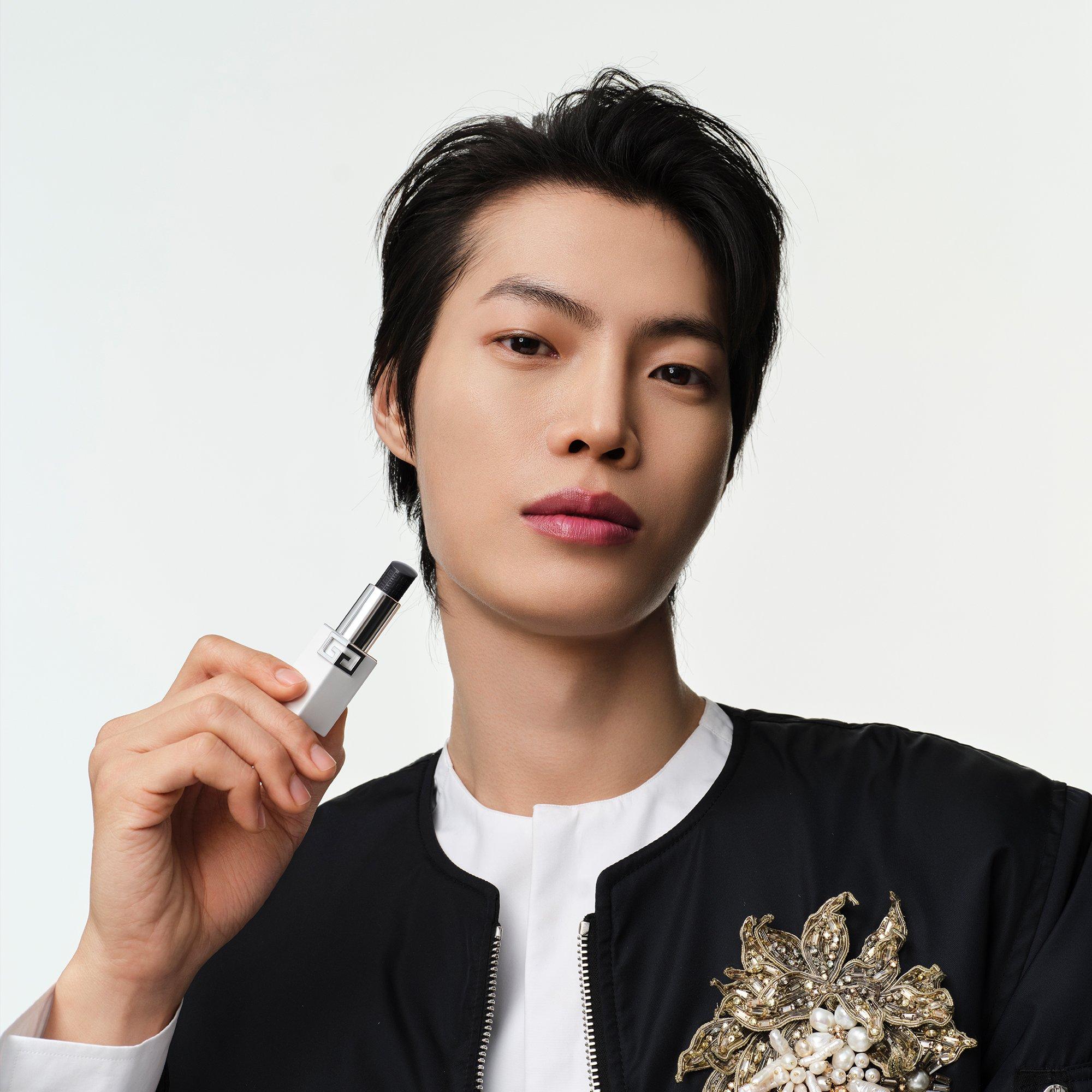 Icon Black N10 - GIVENCHY - Givenchy -  Le Rouge Hydra Balm – Skincare Infused Lip Balm – Natural - 6