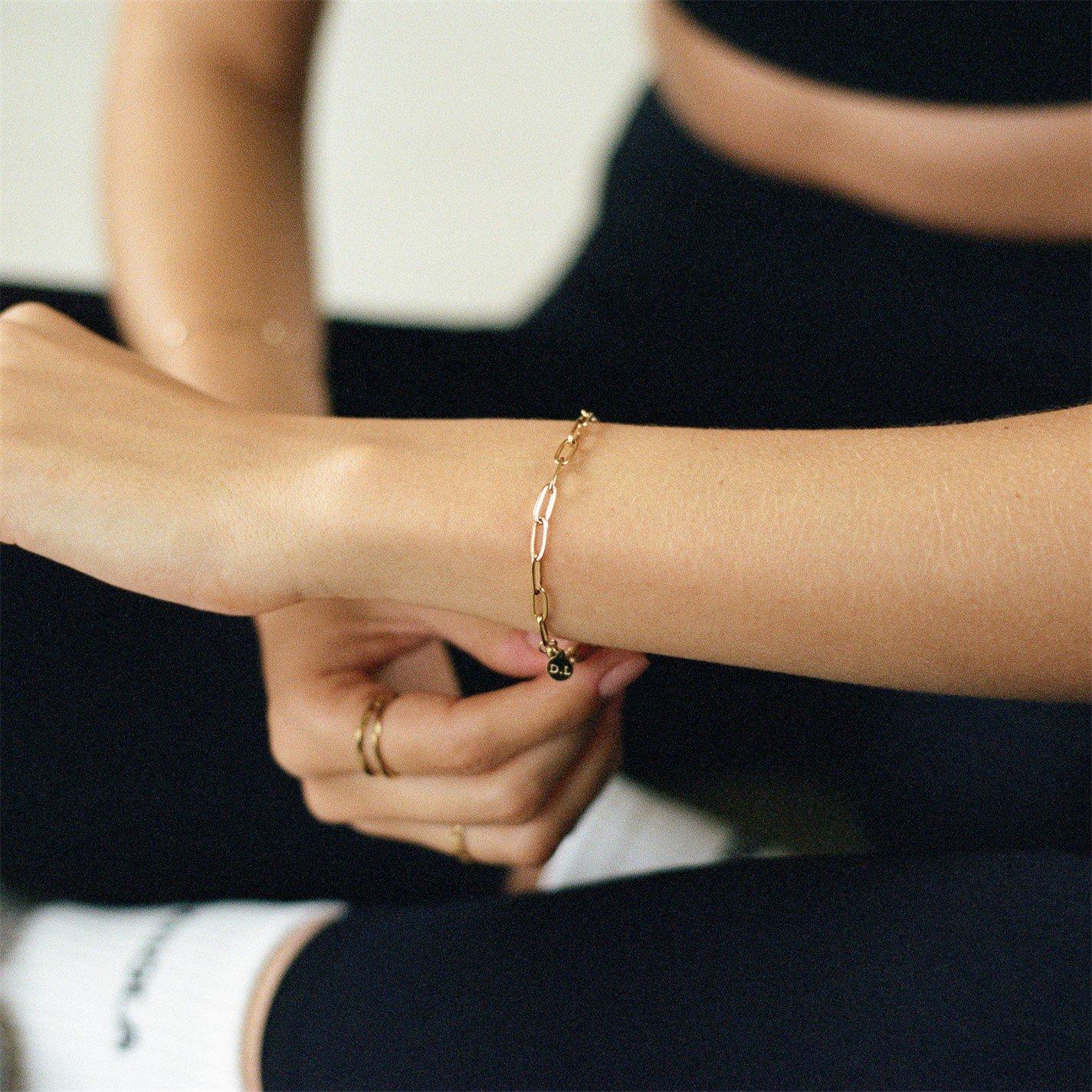 Gold/Gold - D.Louise - Womens Chain Bracelet - 5