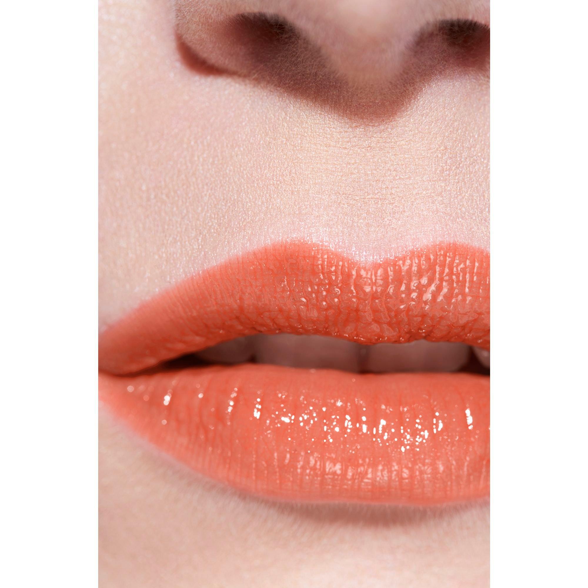 TENDER PEACH - CHANEL - ROUGE COCO BAUME – SHINE HYDRATING BEAUTIFYING TINTED LIP BALM – BUILDABLE COLOUR - 6