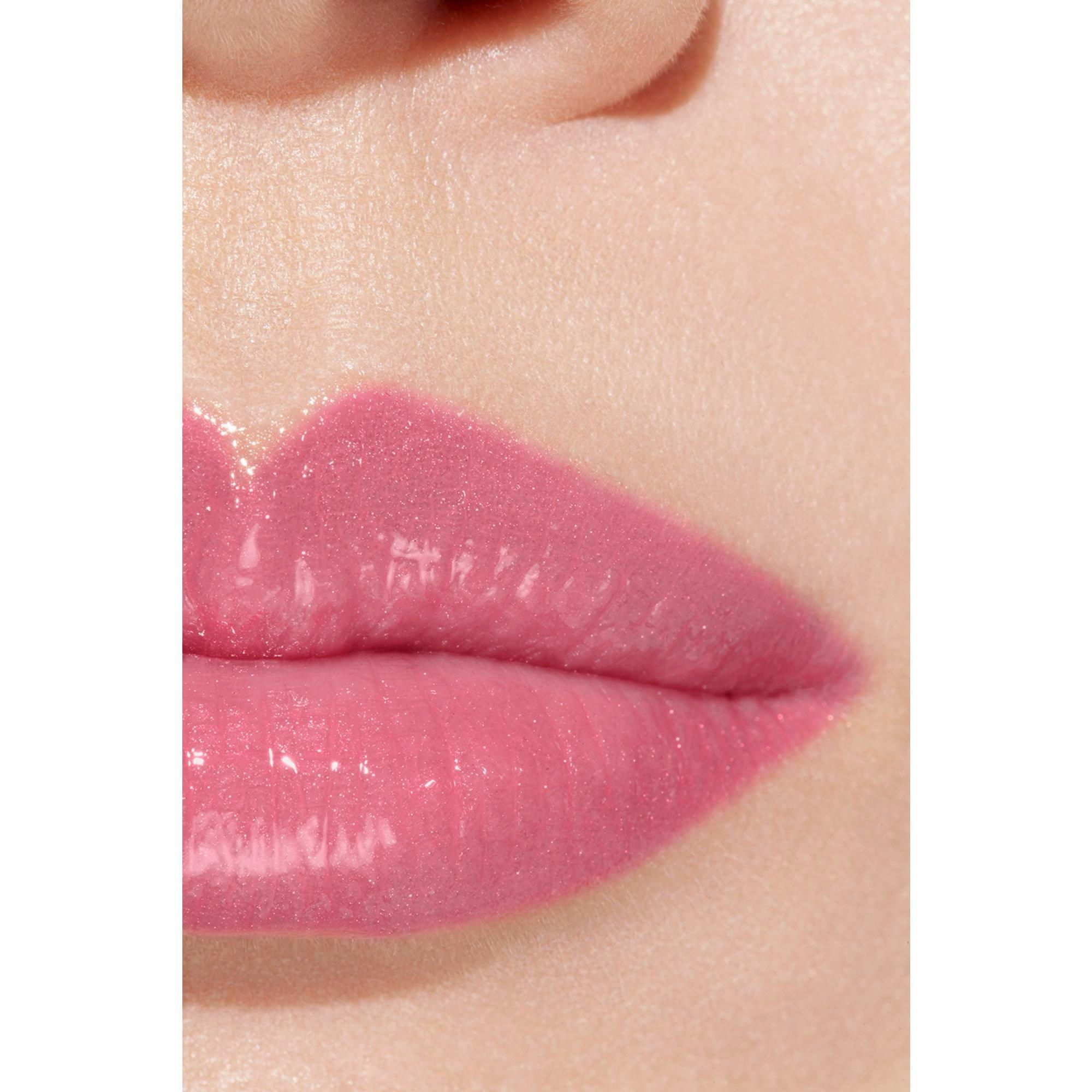RASPBERRY KISS - CHANEL - ROUGE COCO BAUME – SHINE HYDRATING BEAUTIFYING TINTED LIP BALM – BUILDABLE COLOUR - 4