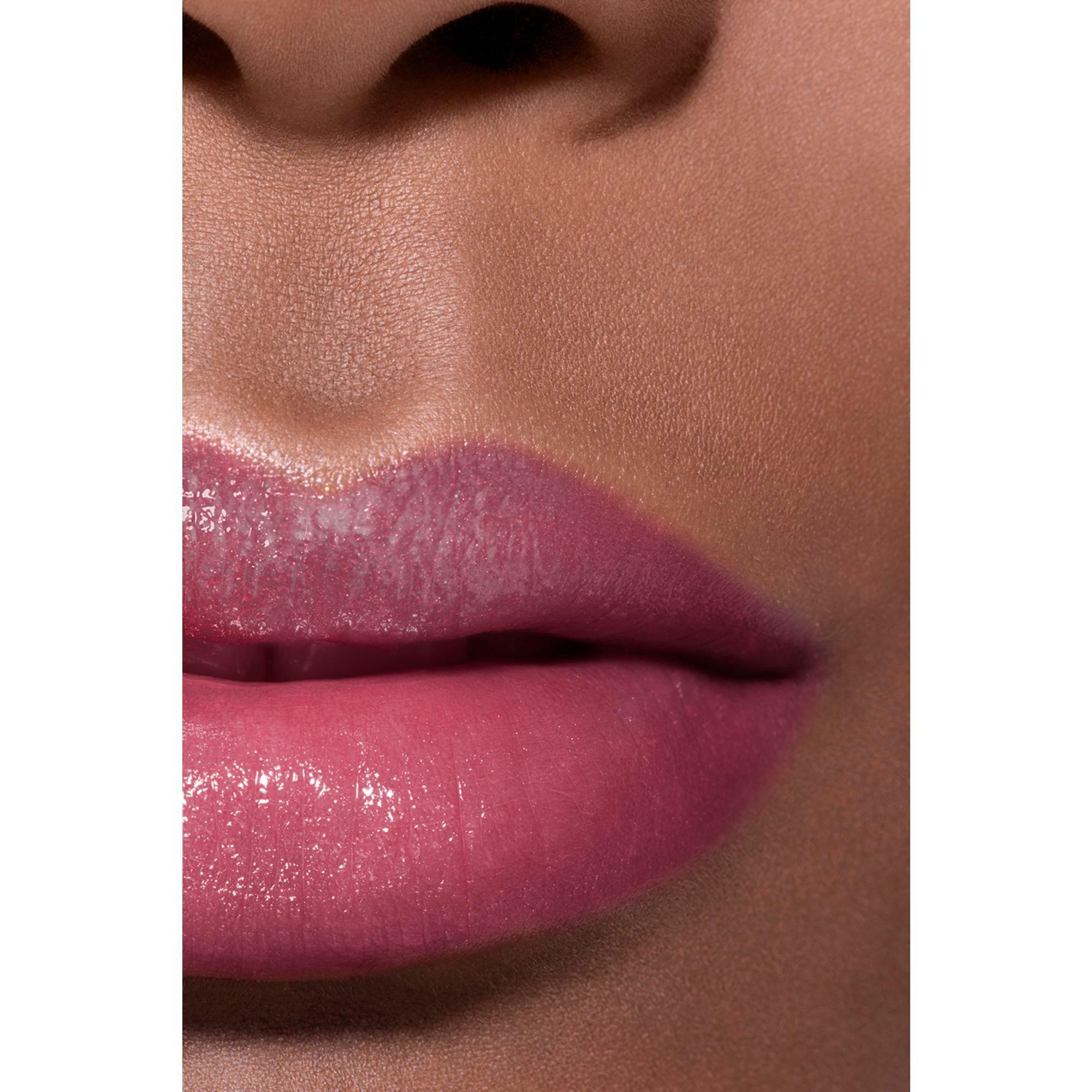 RASPBERRY KISS - CHANEL - ROUGE COCO BAUME – SHINE HYDRATING BEAUTIFYING TINTED LIP BALM – BUILDABLE COLOUR - 5