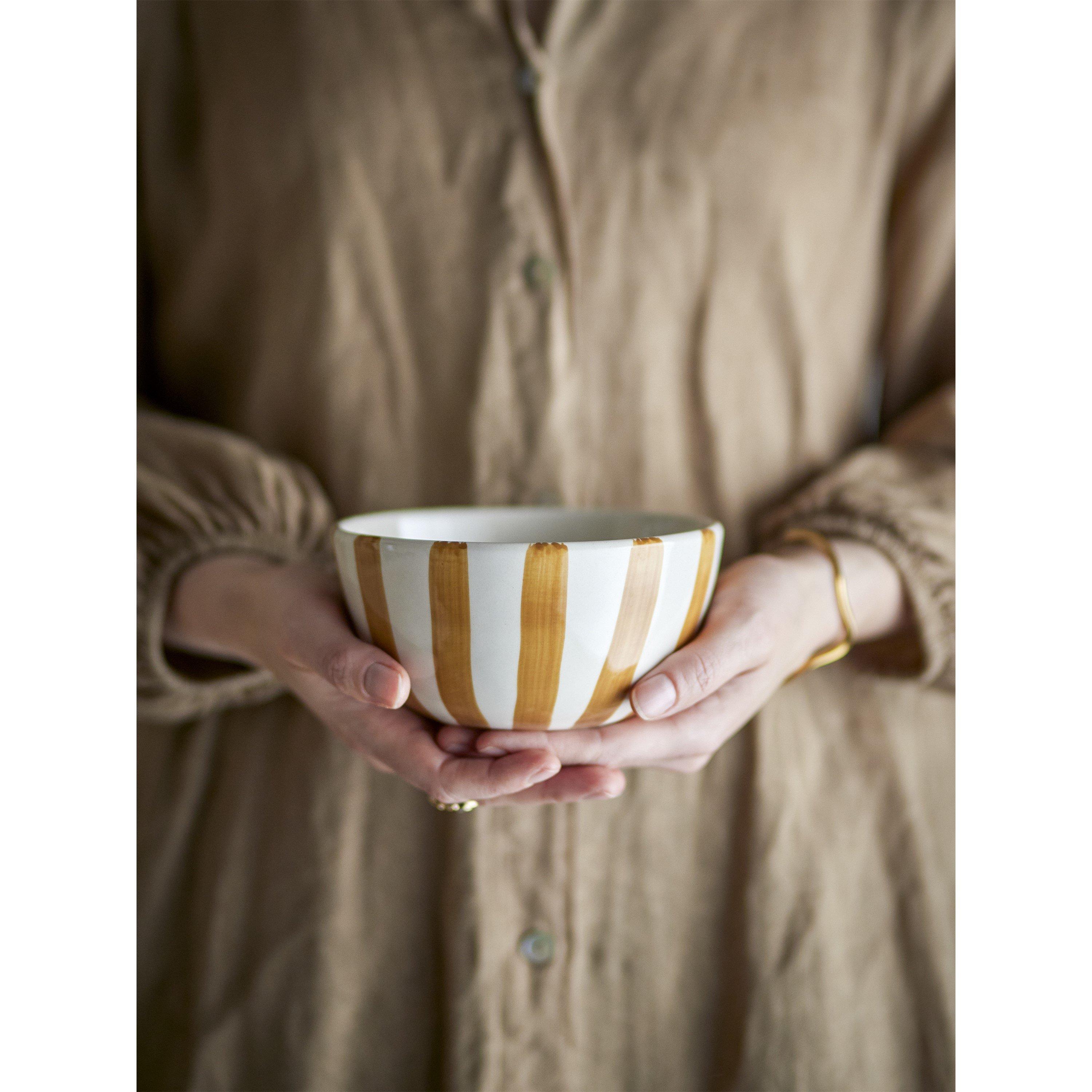 Brown - Bloomingville - Begonia Bowl - 6
