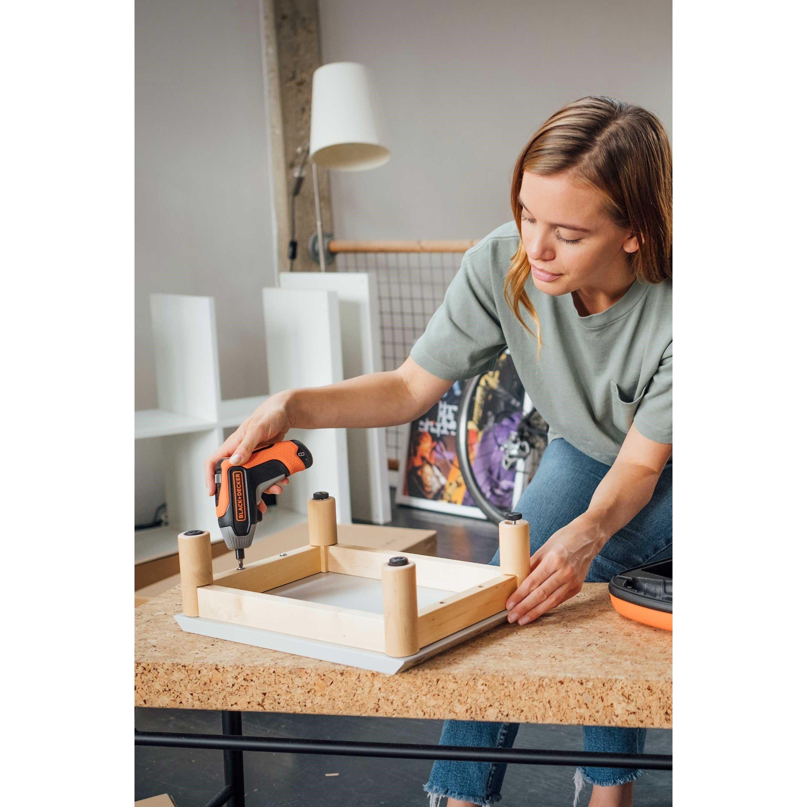 Orange/Black - Black and Decker - Rapid Driver - 4