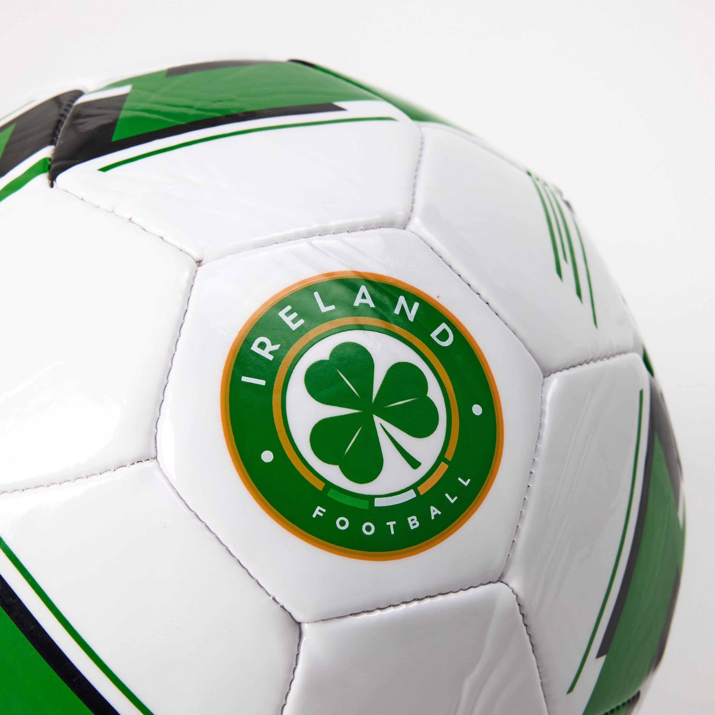 White - Castore - Adults Football - 3