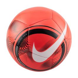 Nike Pitch Football