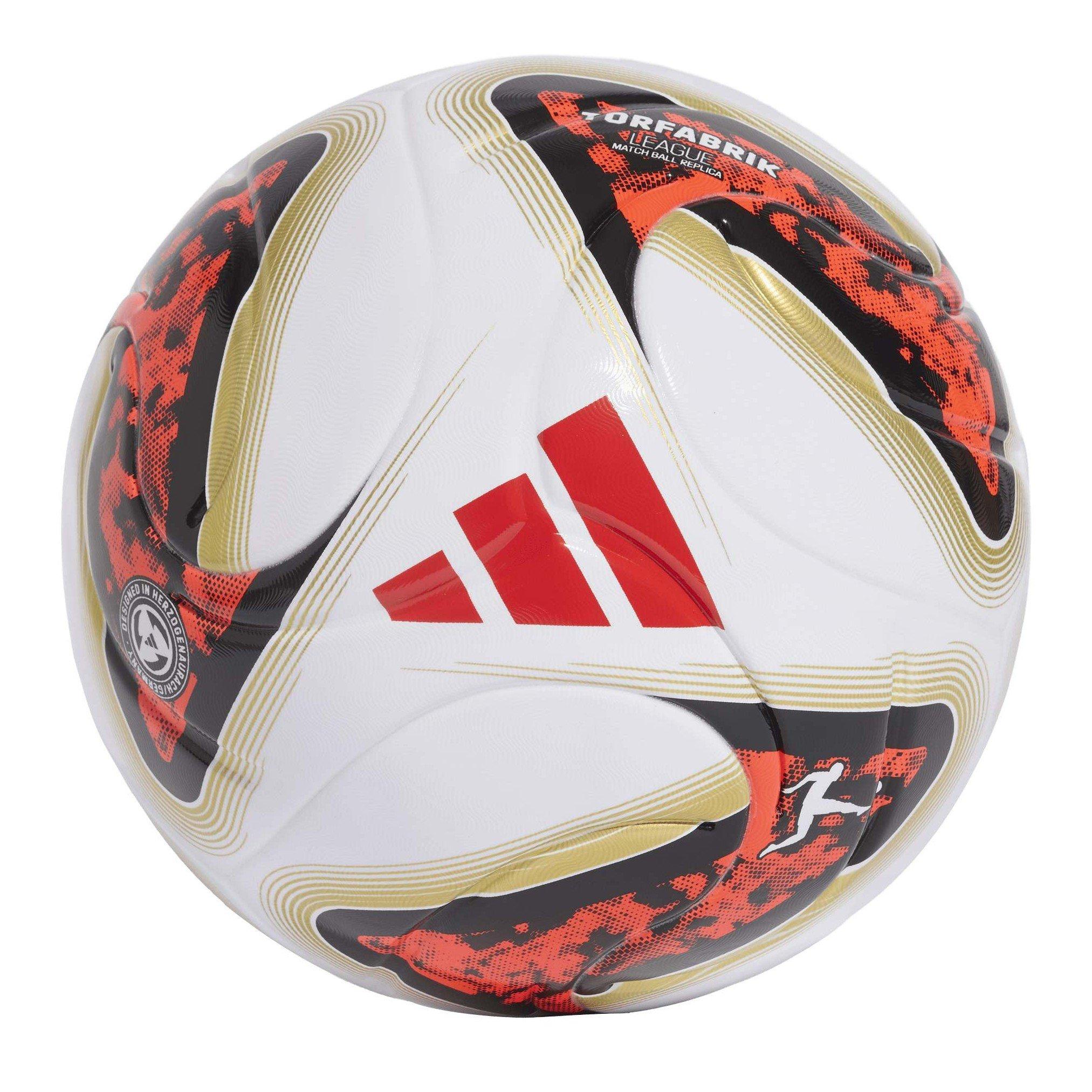 Wit/Rood - adidas - Adidas Bndlg Lg Ball Sn62 - 1