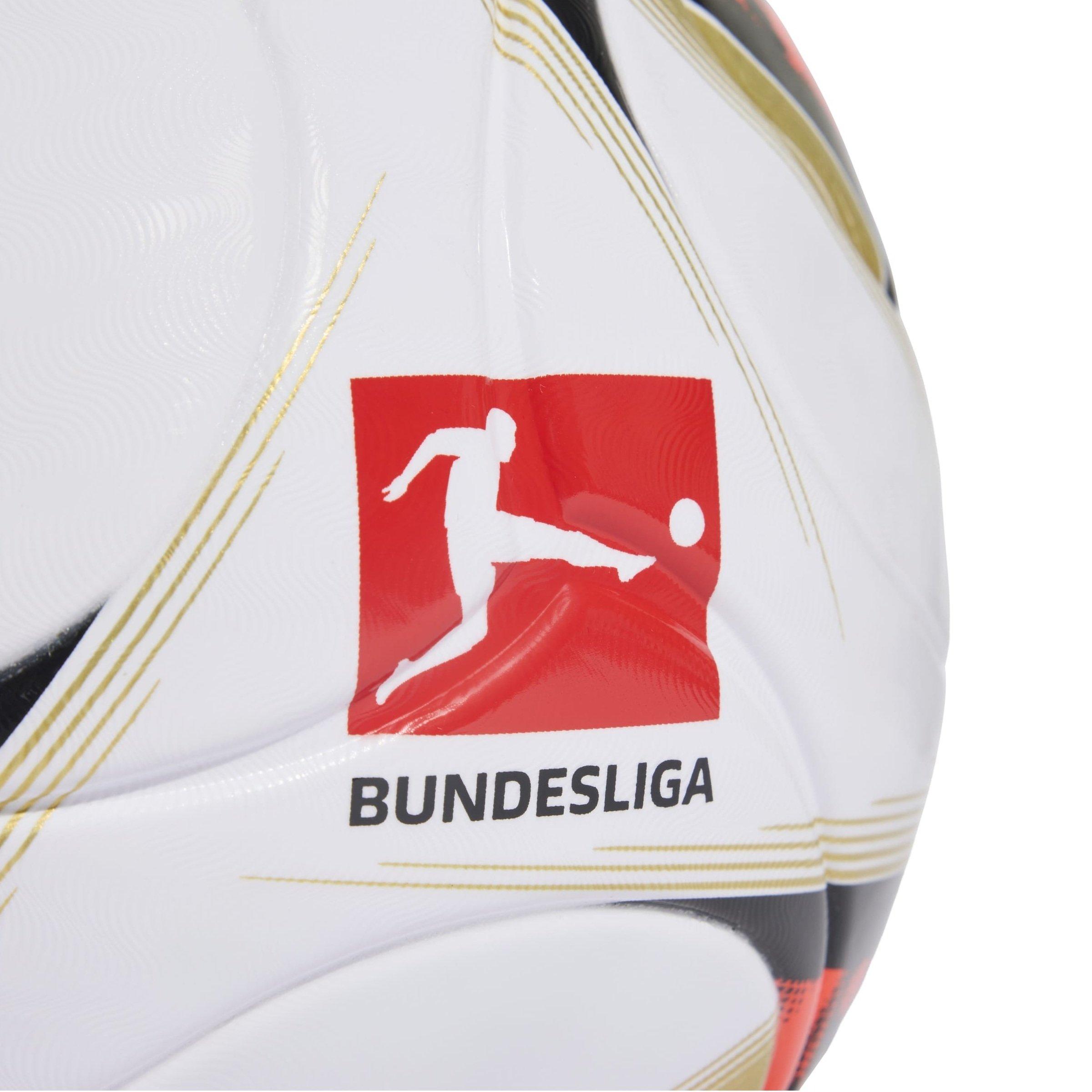 White/Red - adidas - Adidas Bndlg Lg Ball Sn62 - 4