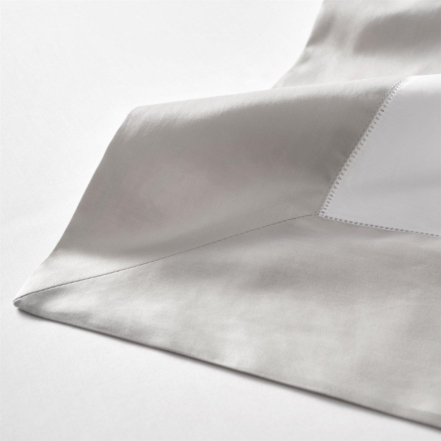 Silver - Ralph Lauren Home - RalphLaurenHome Langdon Flat Sheet - Silver - 1