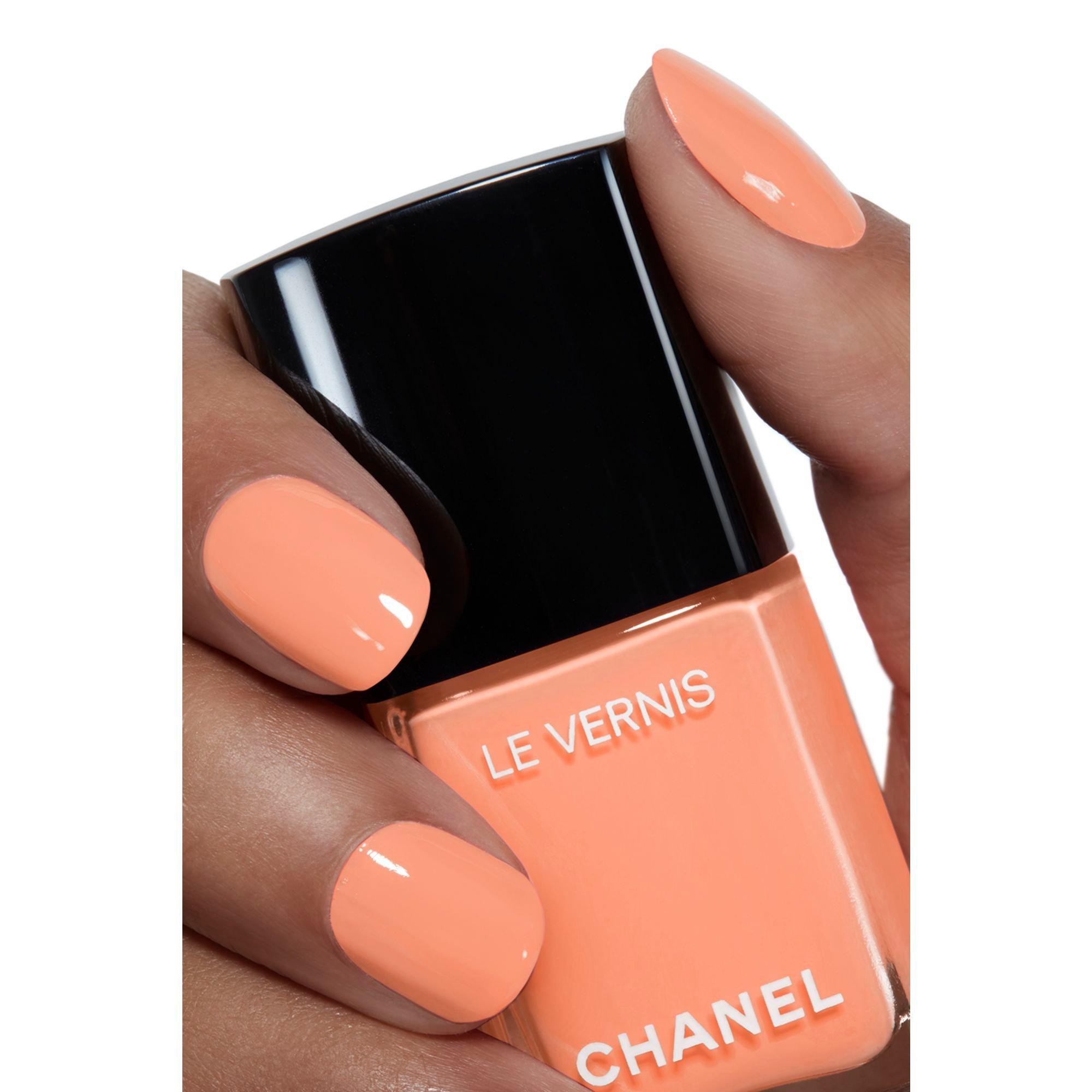 Chanel LE VERNIS NAIL COLOUR | Flannels