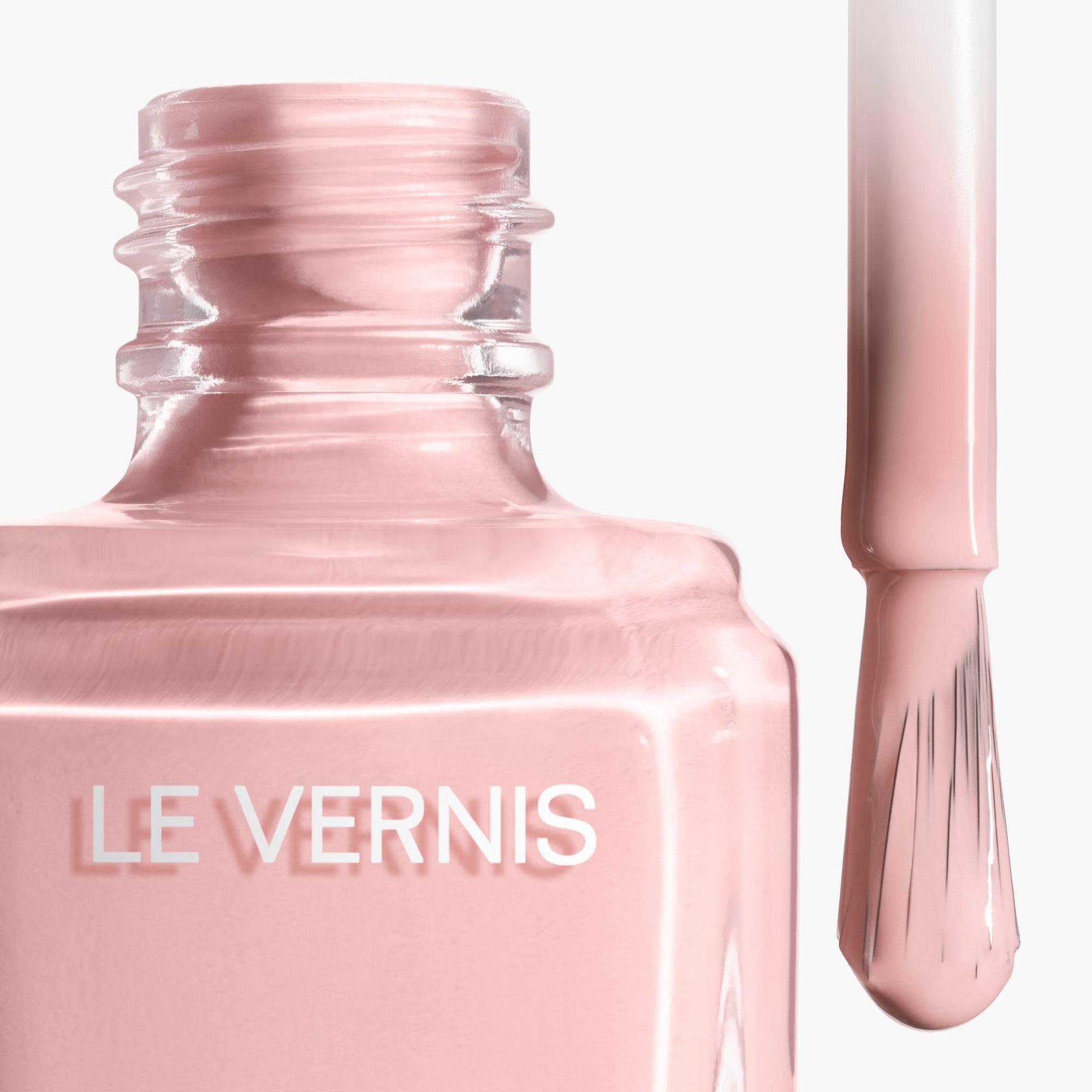 COCO - CHANEL - LE VERNIS LONGWEAR NAIL COLOUR - 2