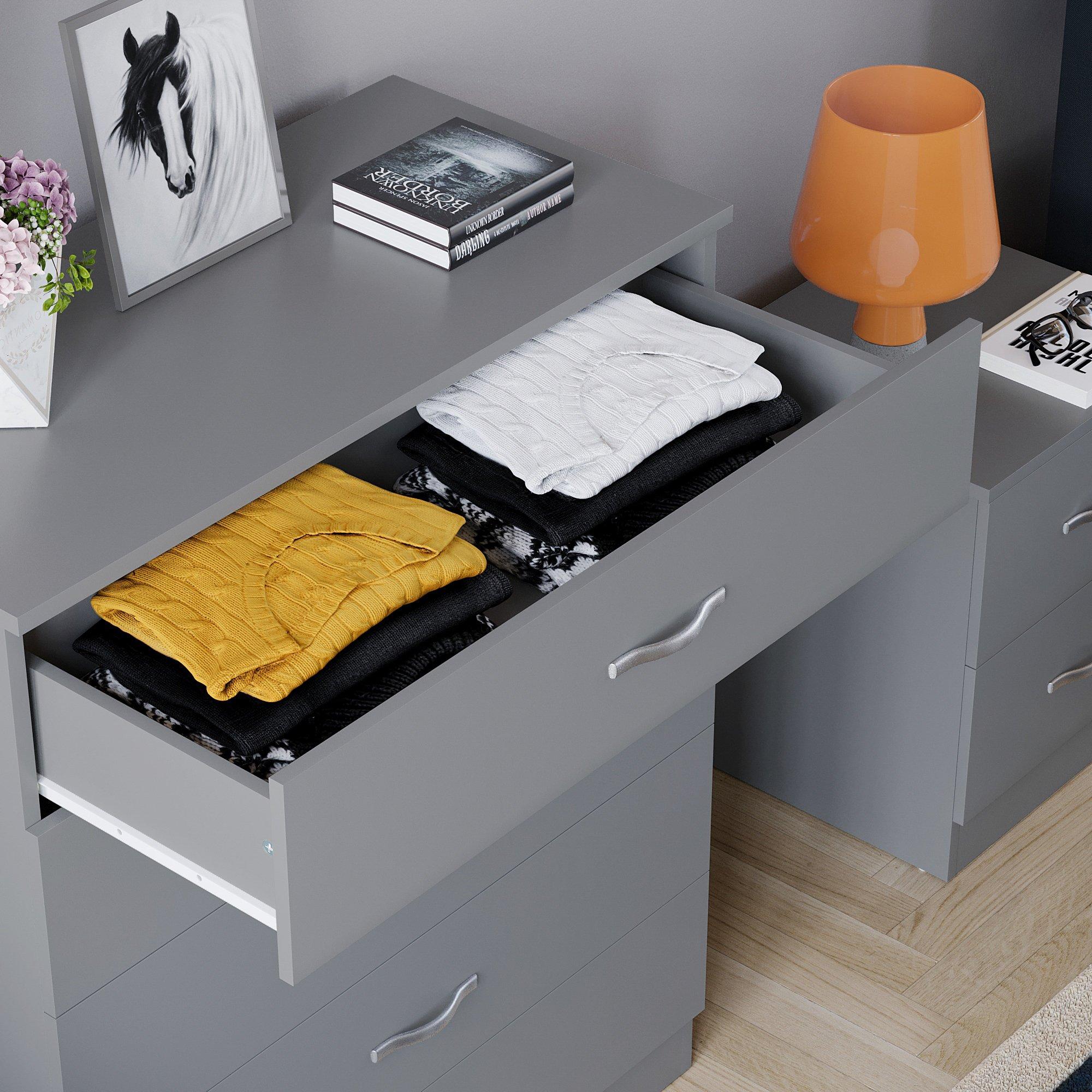 Grey - Lassic - Vida Designs Riano 5 Drawer Chest - 6