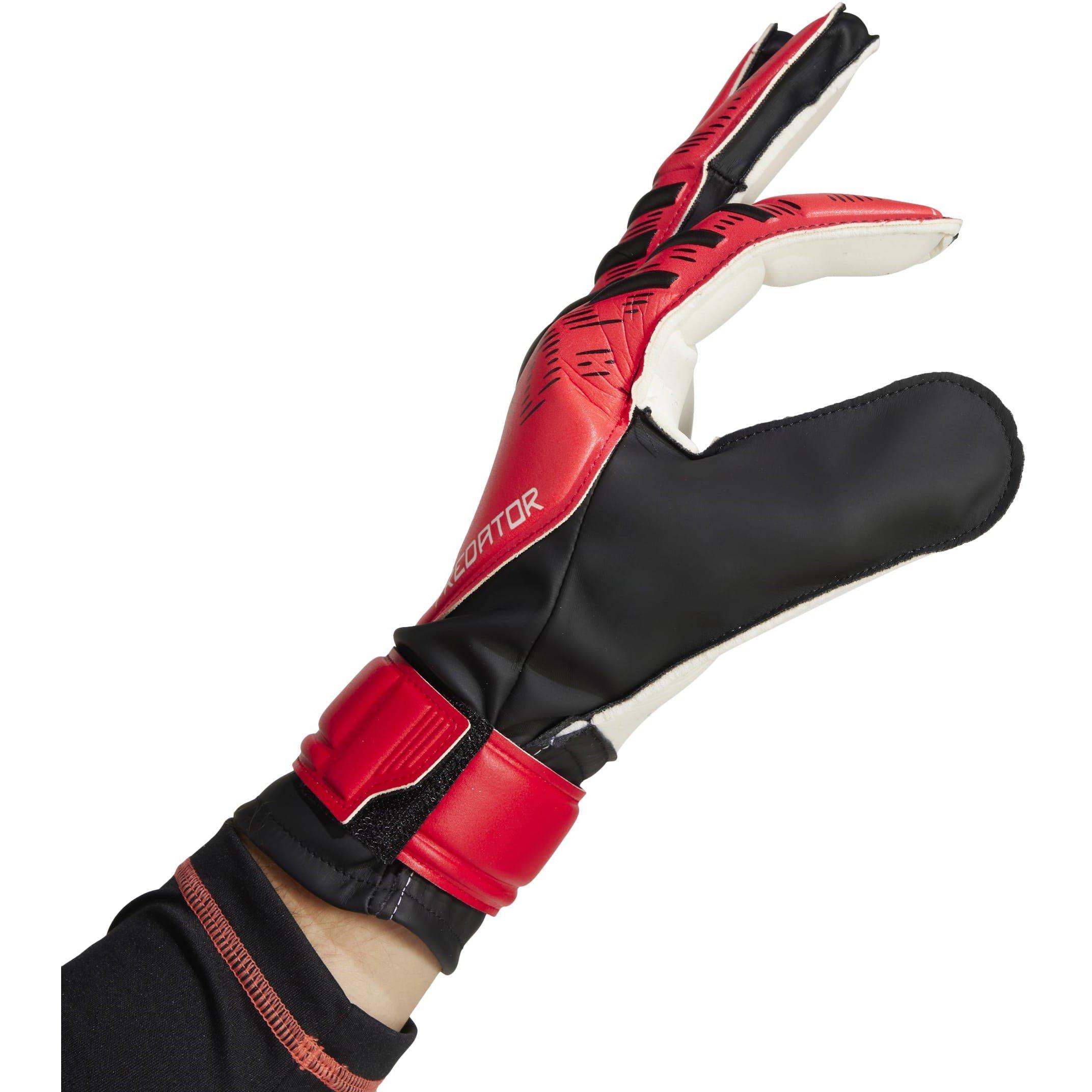 Black/Red/Red - adidas - Predator Training Goalkeeper Gloves - 3