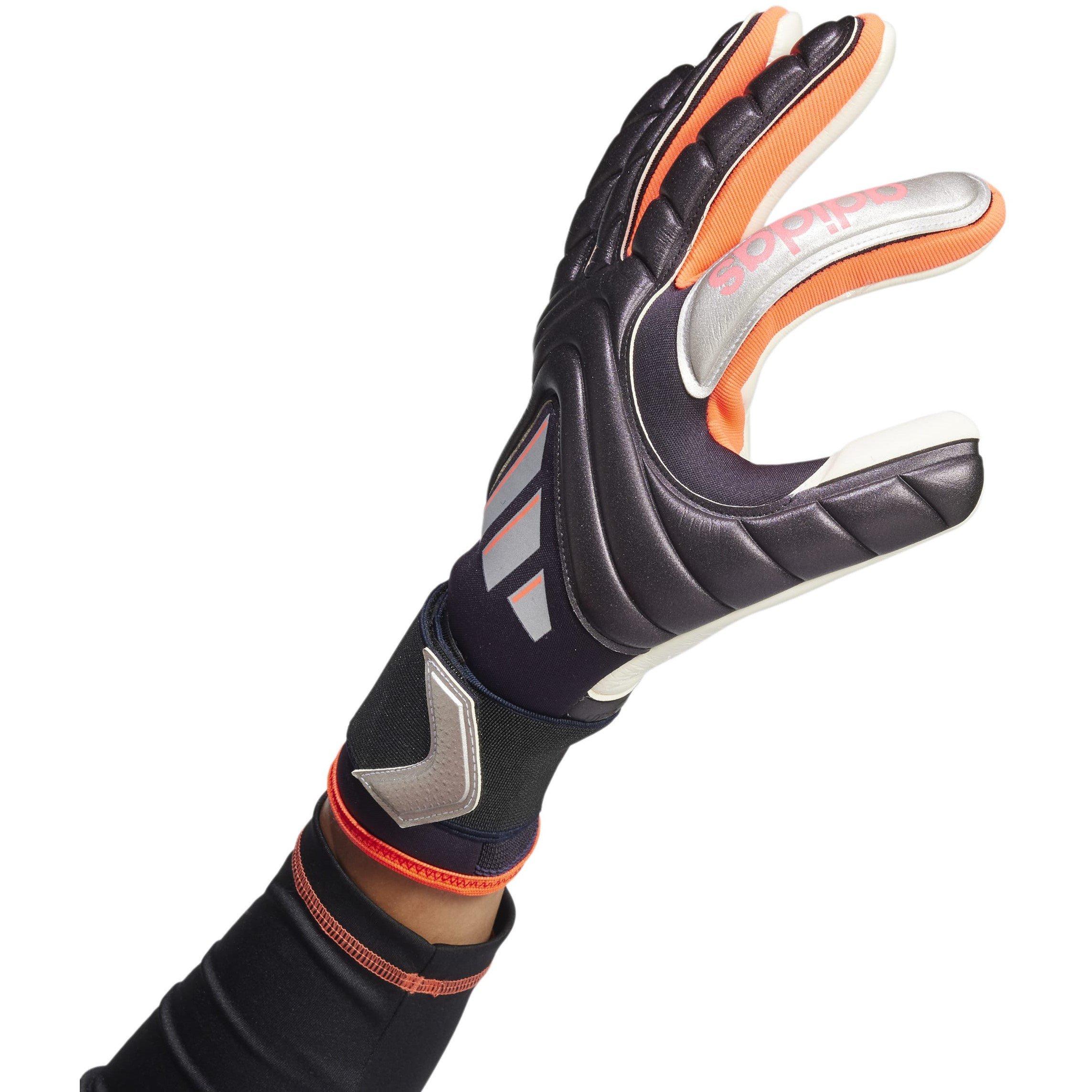 Blk/Platin/Turb - adidas - Copa Pro Promo Goalkeeper Gloves Adults - 6