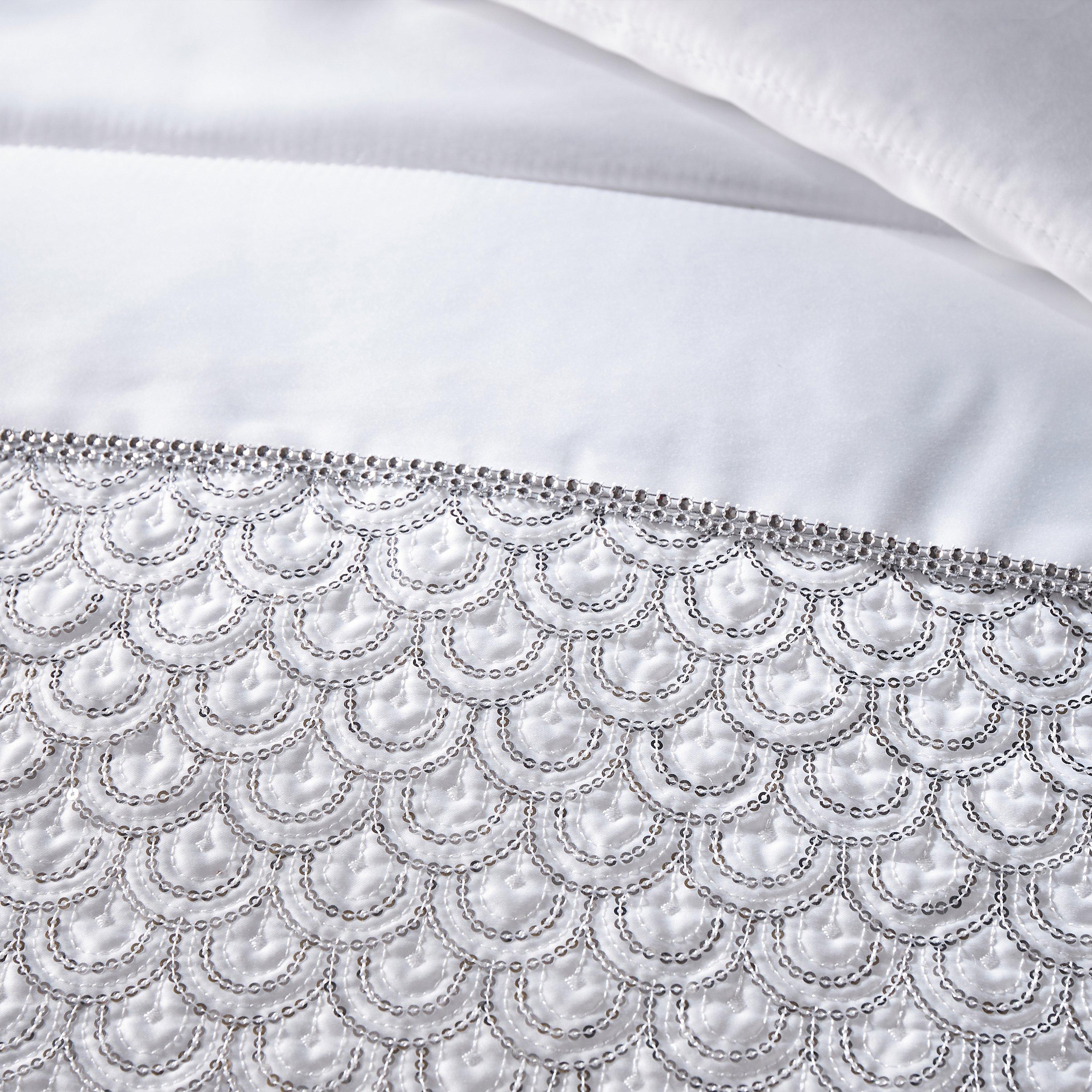 White - Catherine Lansfield - Sequin Quilted Bedspread - 2