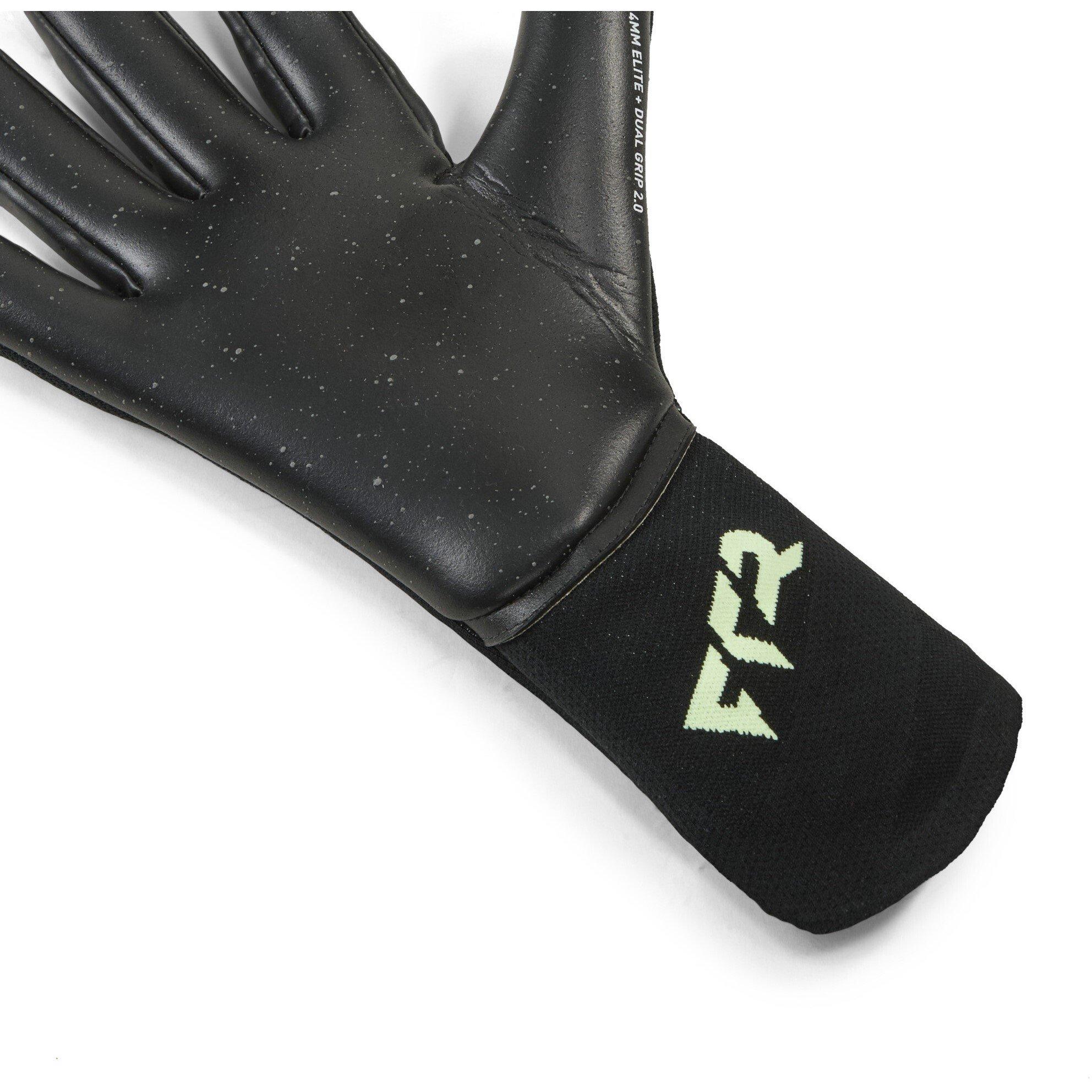 Noir/Vert - Puma - Future Ultimate Goalkeeper Gloves Adults - 3
