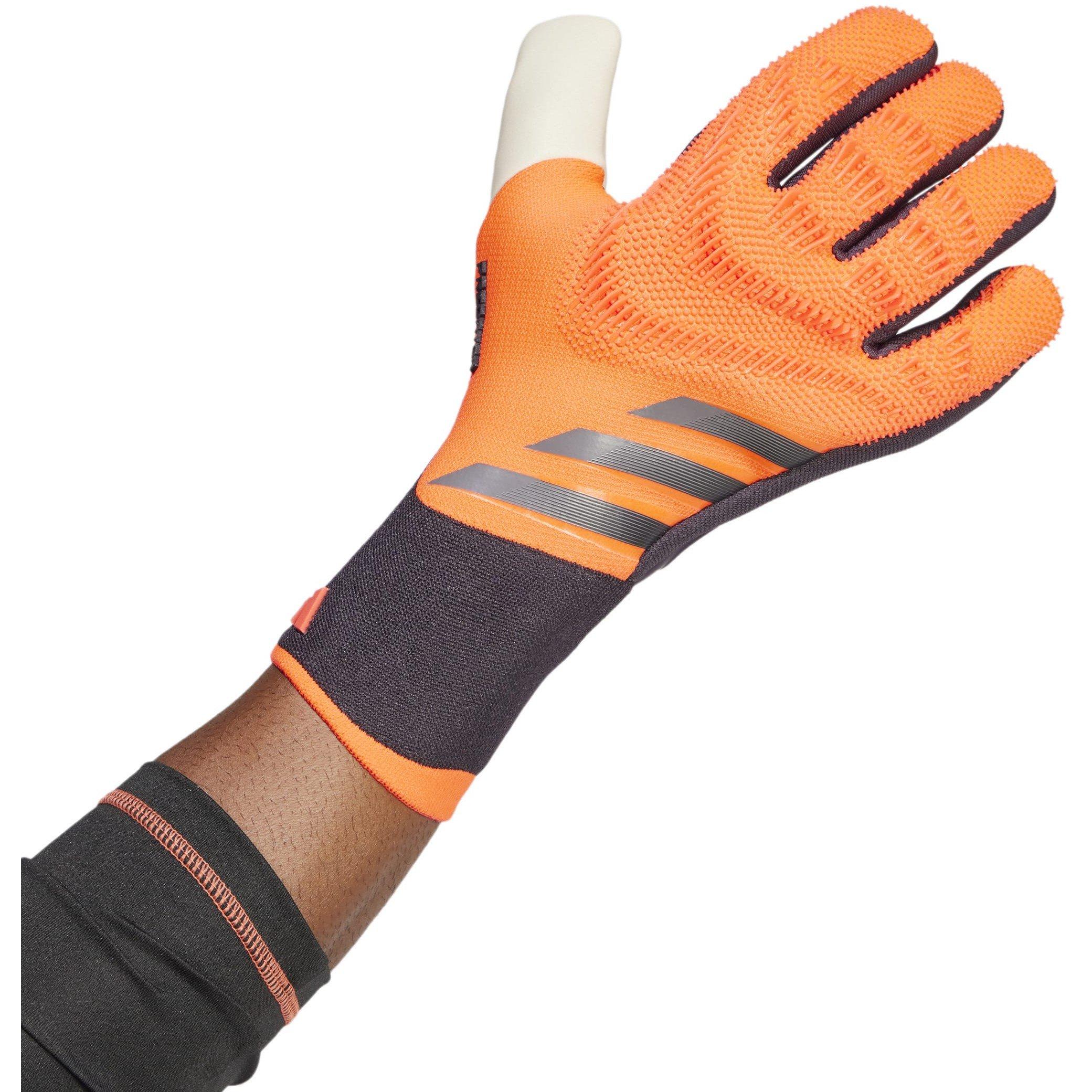 Rosa/Schwarz - adidas - Predator Pro Goalkeeper Gloves Adults - 2