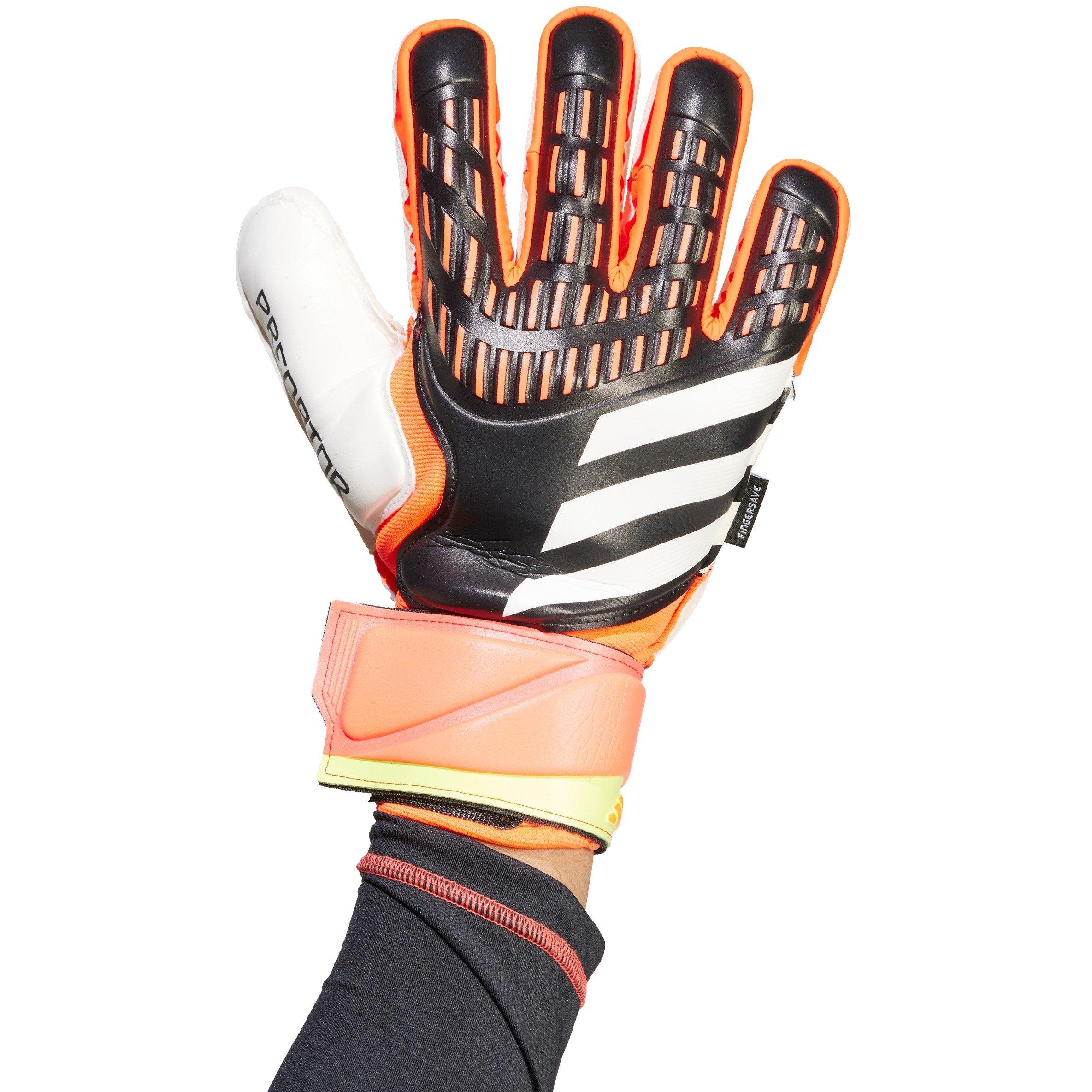 predator replique goalkeeper gloves