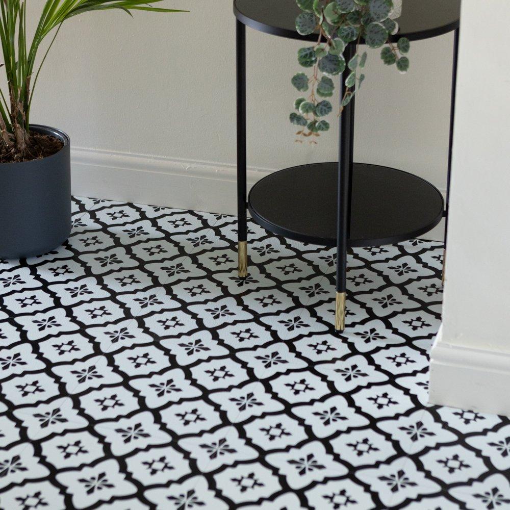 Black & White - Floor Pops - Self Adhesive Vinyl Floor Tiles Comet - 4