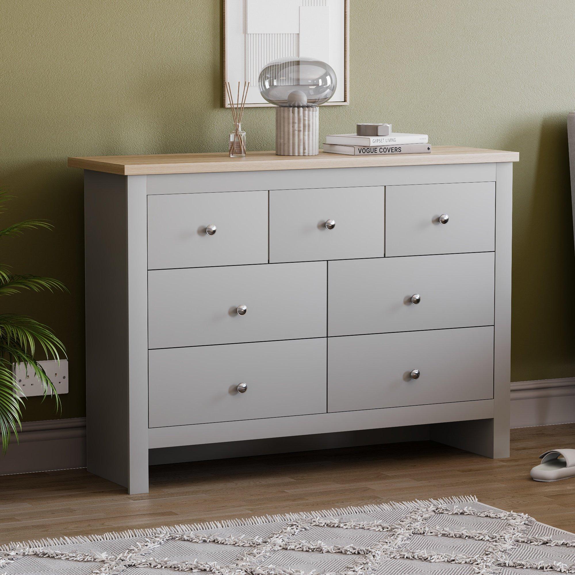 Lassic  Vida Designs Arlington 4+3 Drawer Chest - Grey
