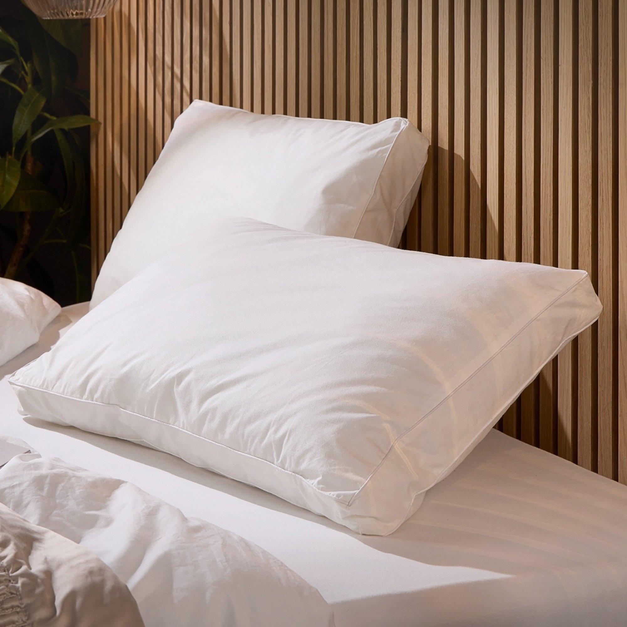 Snuggledown  Hotel Luxury Pillow Medium Support - White - 2 Pack