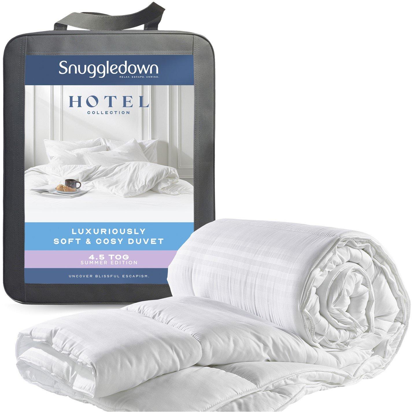 White - Snuggledown - Luxurious Soft & Cosy 4.5 tog Duvet - 1