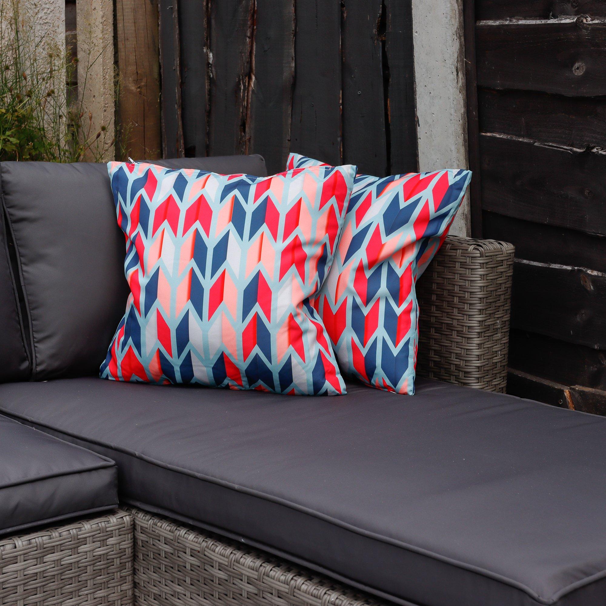 Multi - Streetwize - Outdoor Arrow Scatter Cushions - 3
