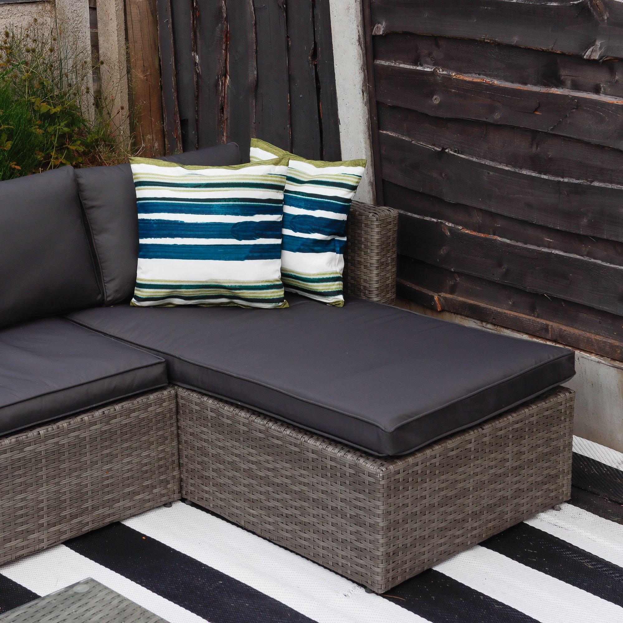 Multi - Streetwize - Outdoor Painted Stripe  Scatter Cushions - 4