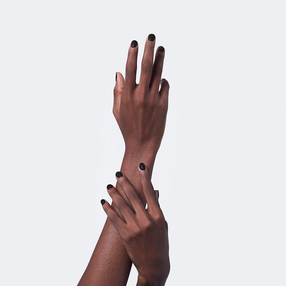 700 Crysl B - Gucci - Vernis a Ongles Nail Polish - 3