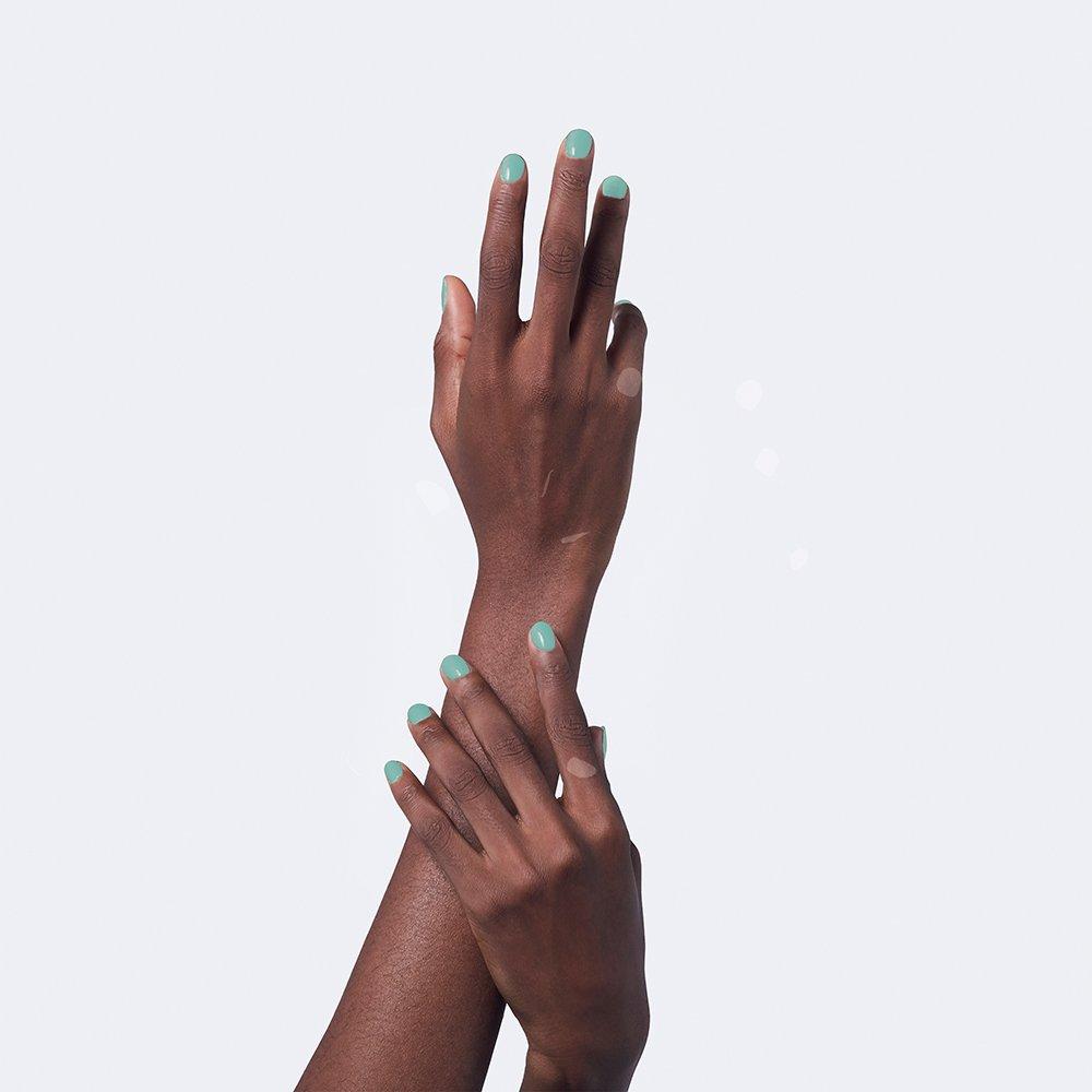 713 Dor Turq - Gucci - Vernis a Ongles Nail Polish - 4