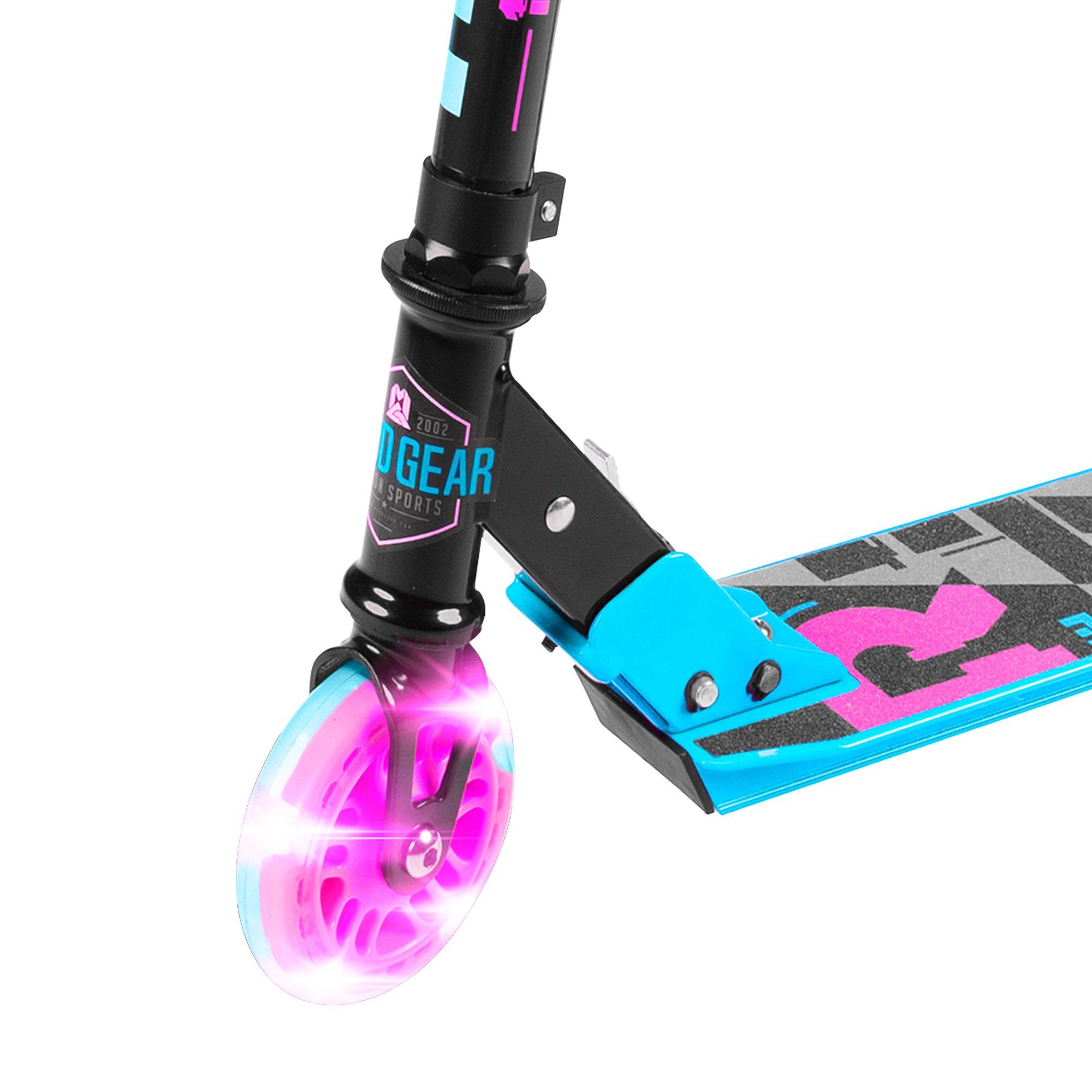 Dreams - Madd Gear - MADD GEAR CARVE RIZE SCOOTER with LIGHT UP WHEELS - 3