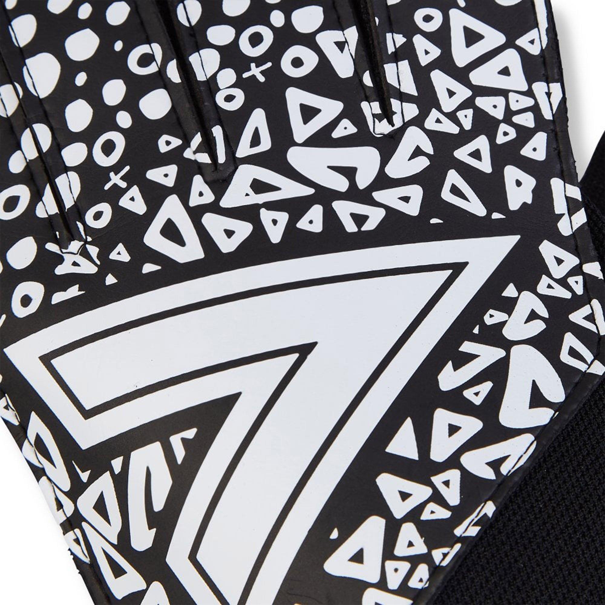 Black/White - Mitre - Magnetite Goalkeeper Gloves - 5