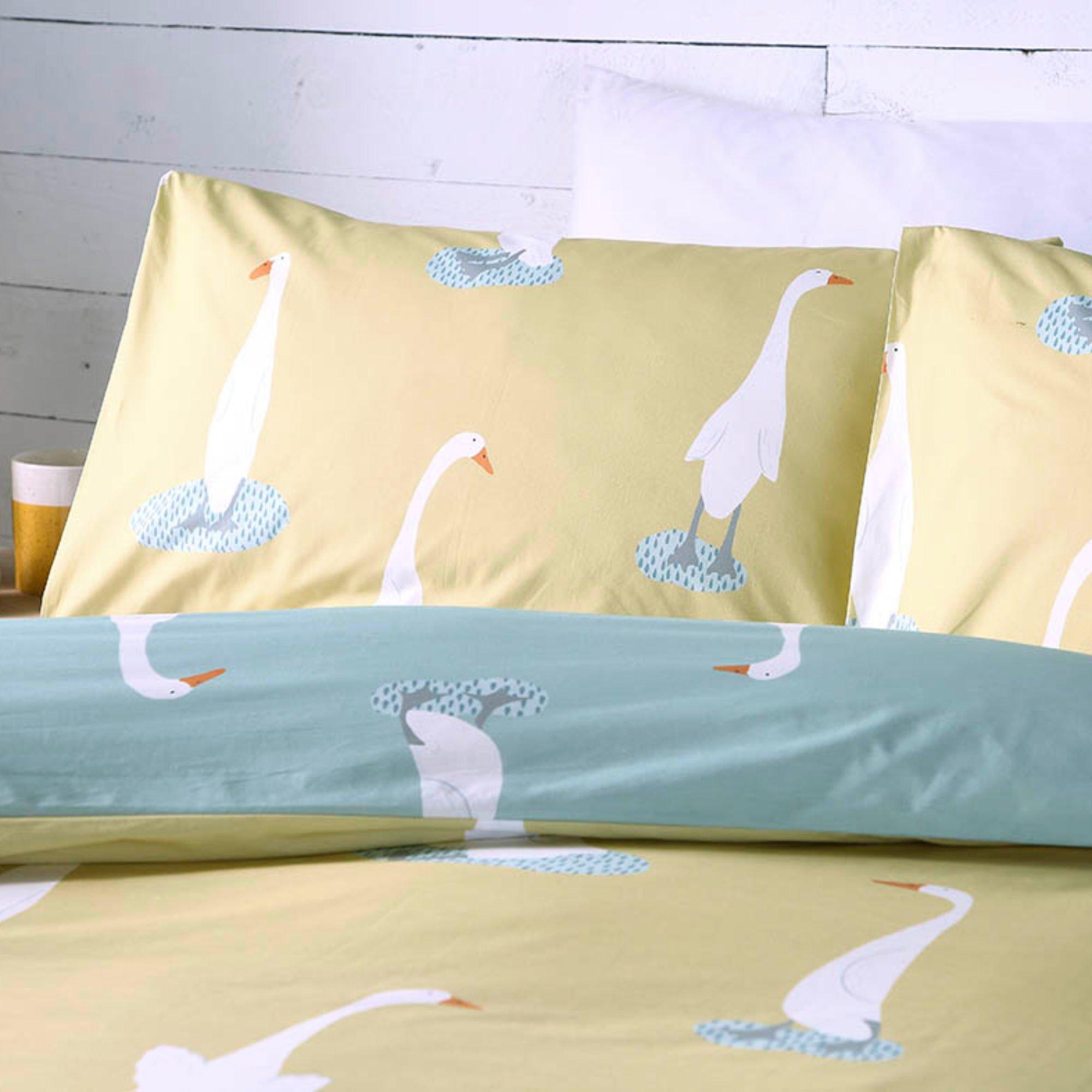 Yellow - Fusion - Puddles The Duck Reversible Duvet Cover Set - 3