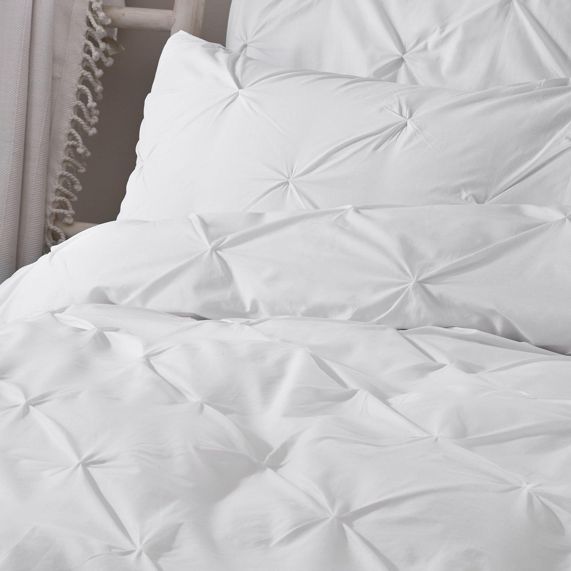 White - Serene Home - Lara Pleated Ruched Duvet Cover Set in White - 2