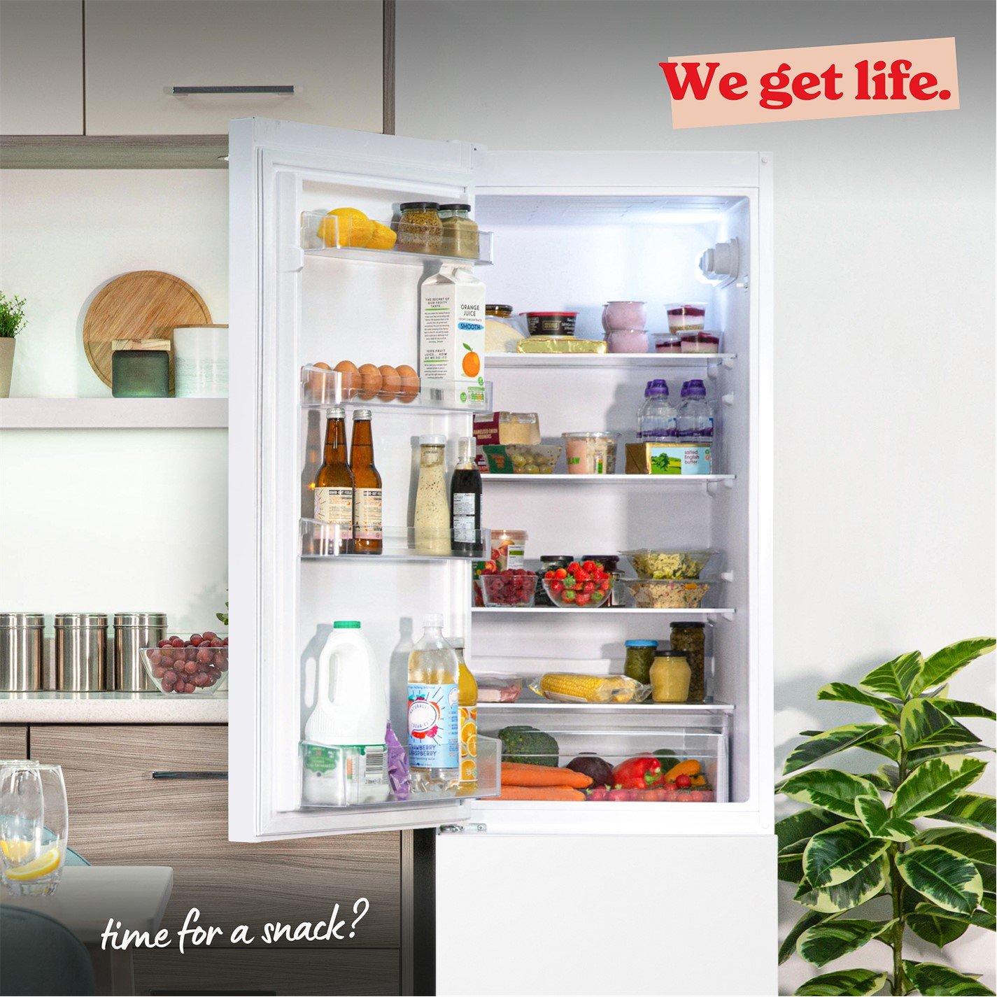 White - Russell Hobbs - RH180FF541E1W 70/30 Fridge Freezer White - 7