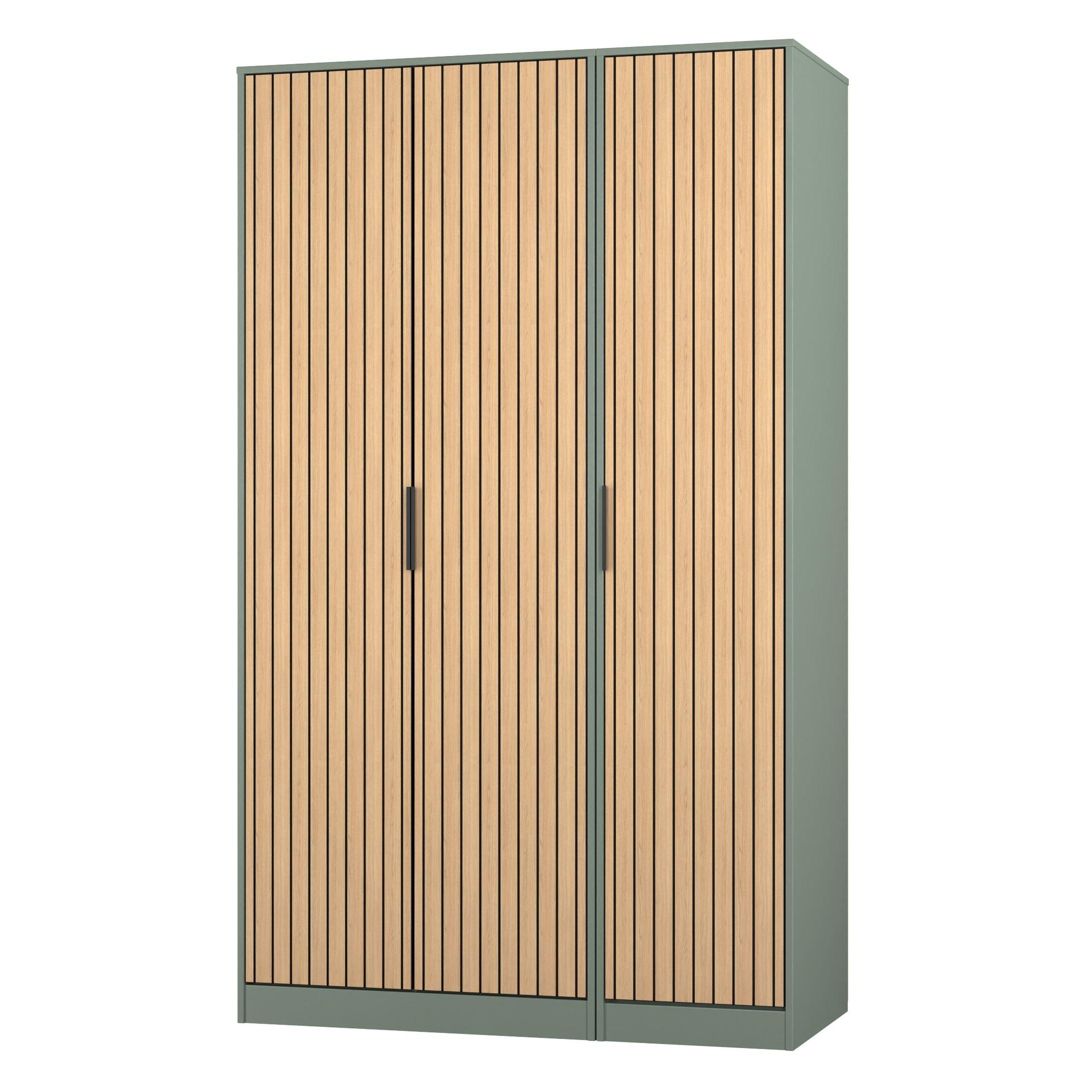 Slatted Oak & R - Welcome Furniture - Fiji 3 Door Wardrobe - Ready Assembled - 3