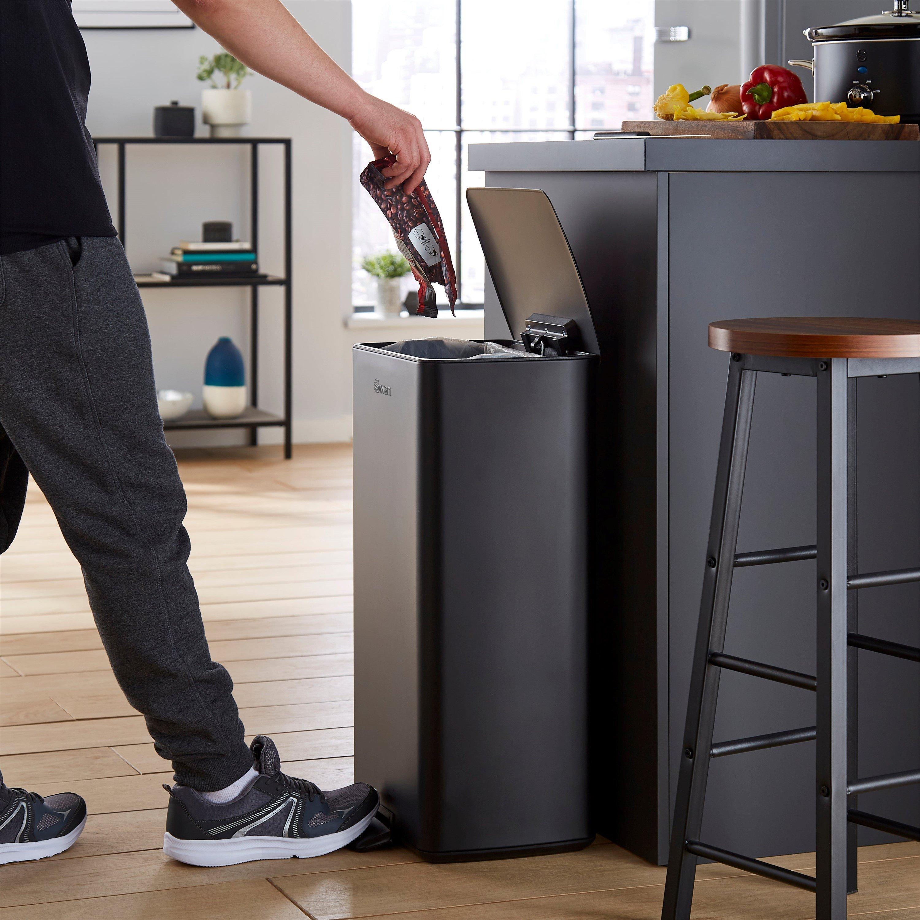 Black - Swan - Stealth 30L Pedal Bin - 3