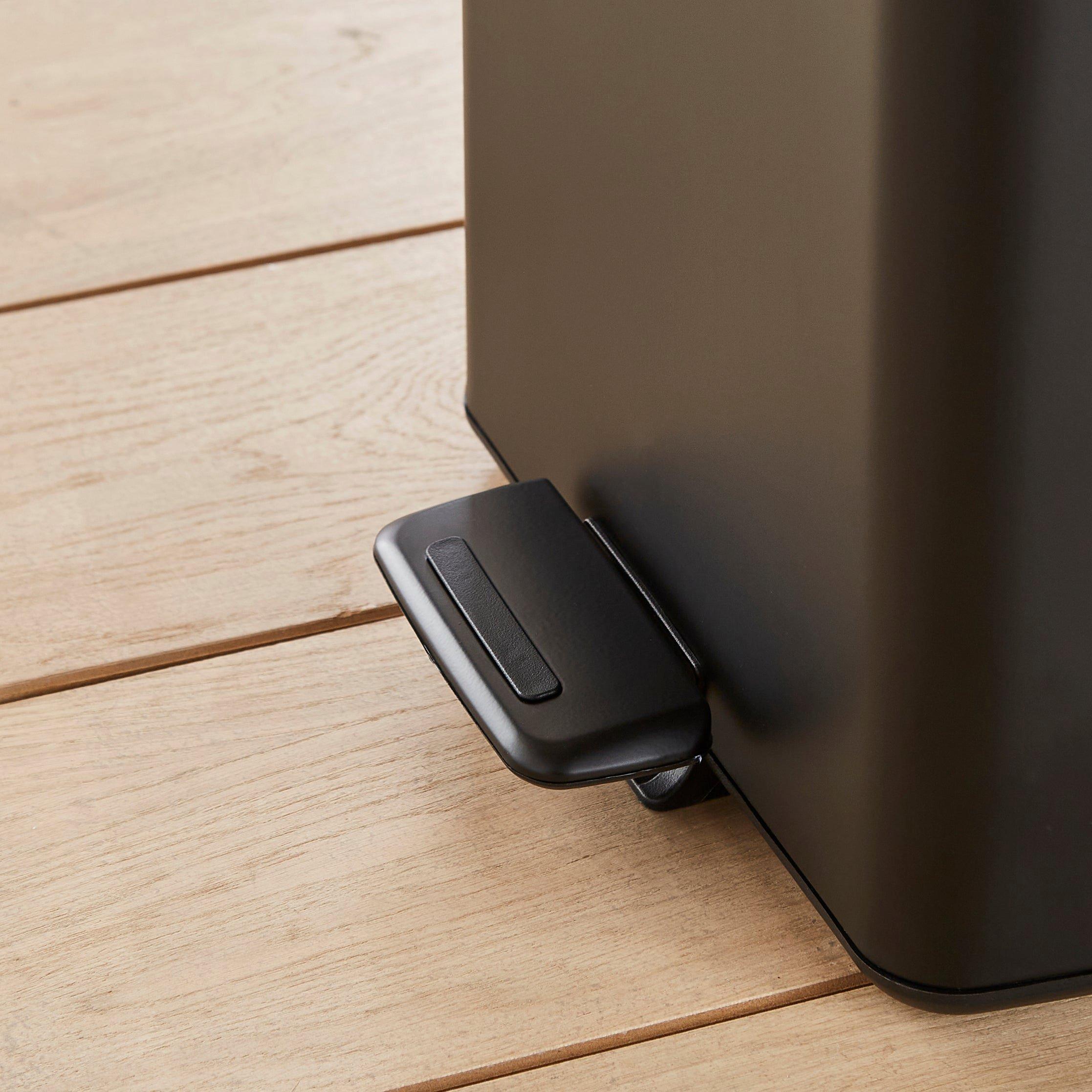 Black - Swan - Stealth 30L Pedal Bin - 6