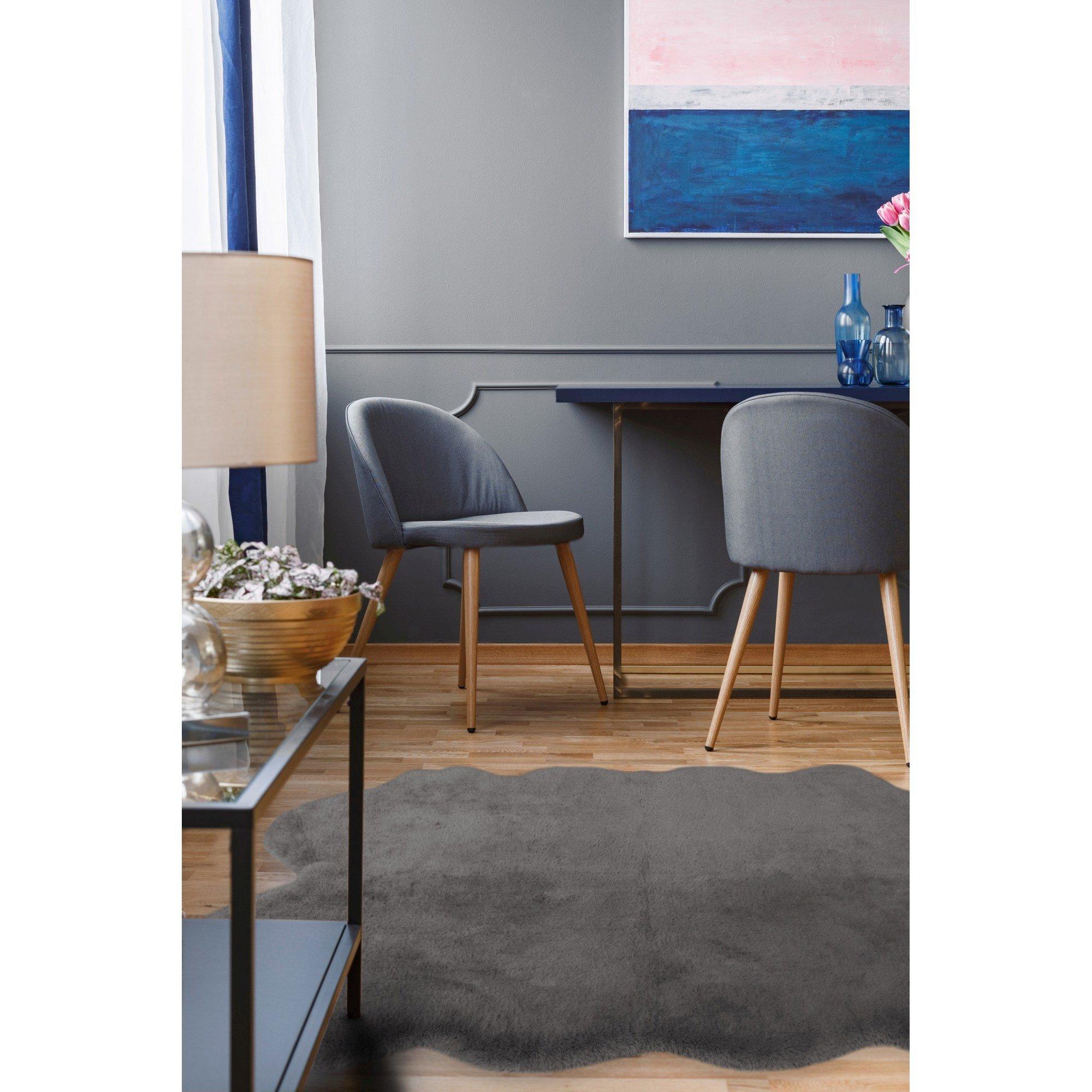 Fraser Collection Rug Homemaker Luxury Fur Rug | FRASERS
