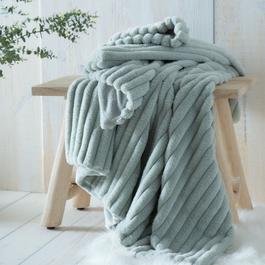 Appletree Morritz Faux Fur Throw