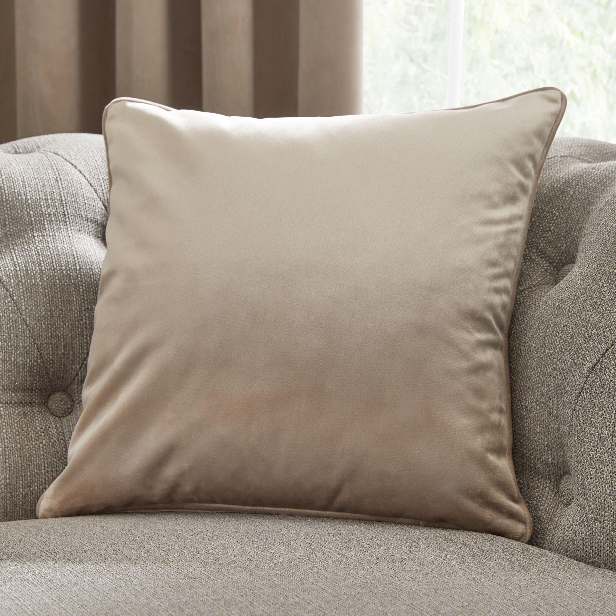Linen - Laurence Llewelyn-Bowen - Montrose Luxury Velvet Filled Cushion - 1