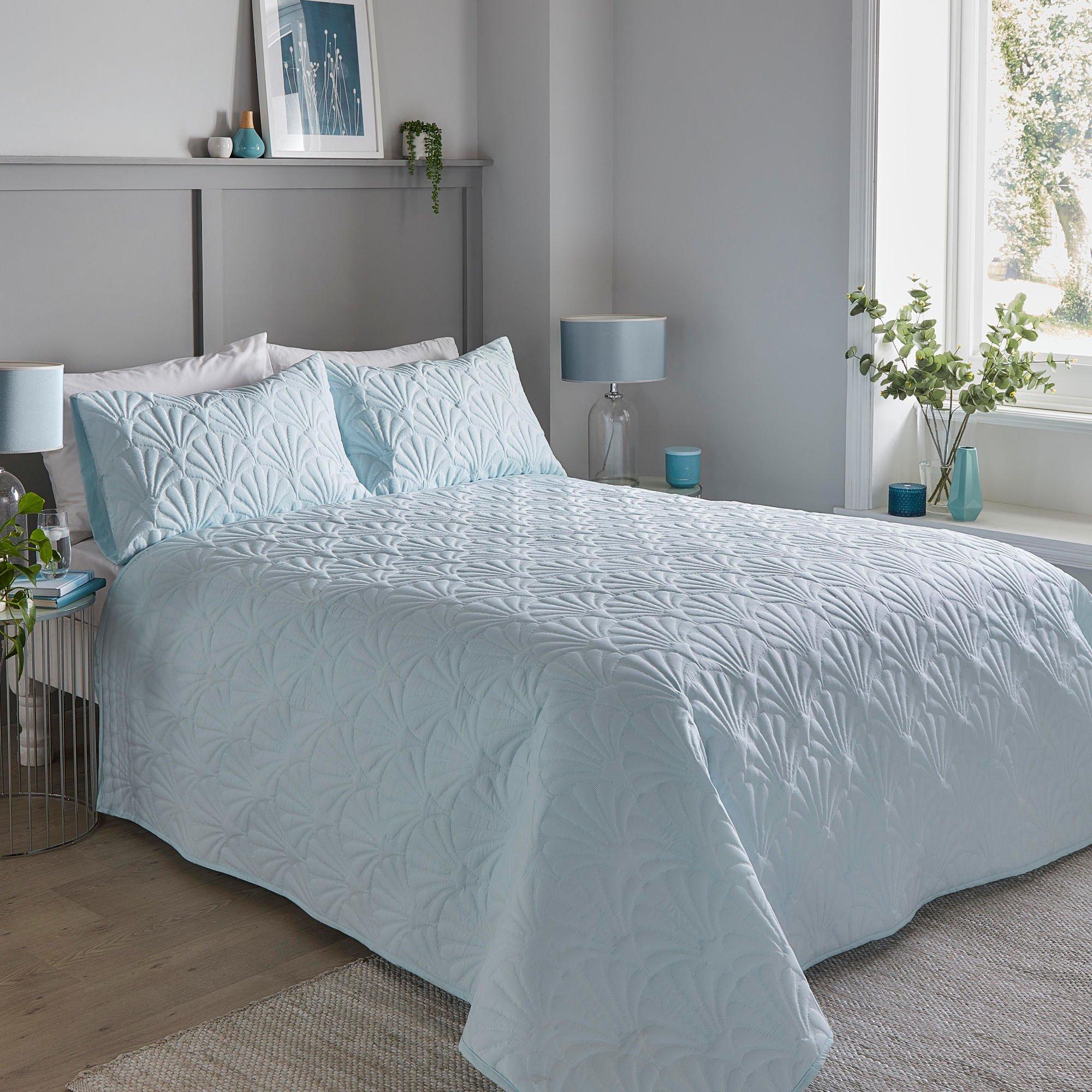 Cavali Pinsonic Bedspread