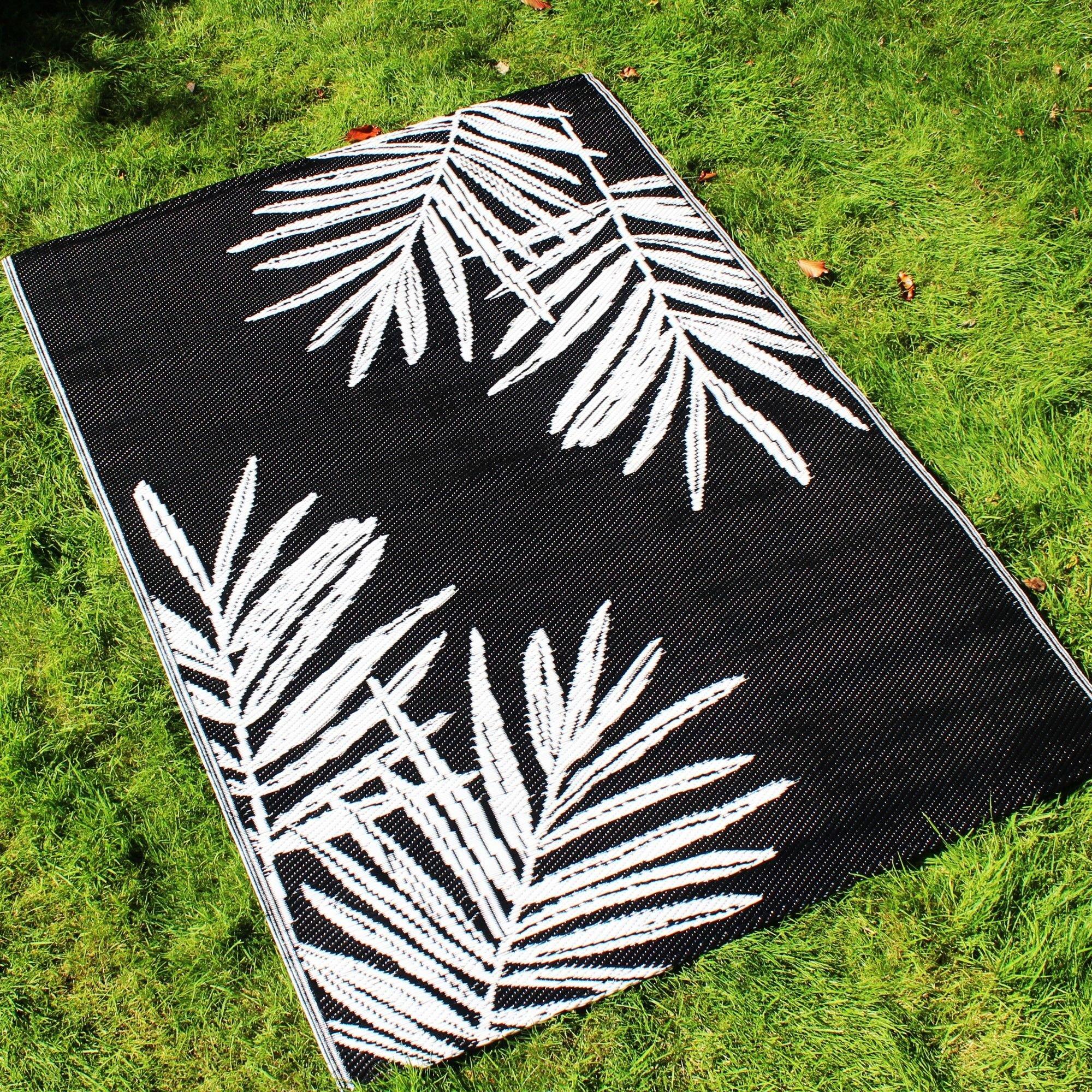 Black - Dreams and Drapes - Tahiti Outdoor Rug - Water and UV Resistant - 1